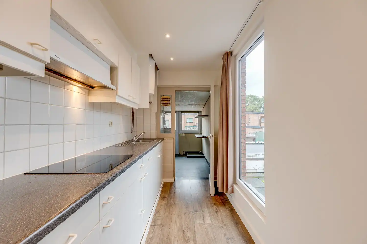 Prachtig appartement met garage foto 12