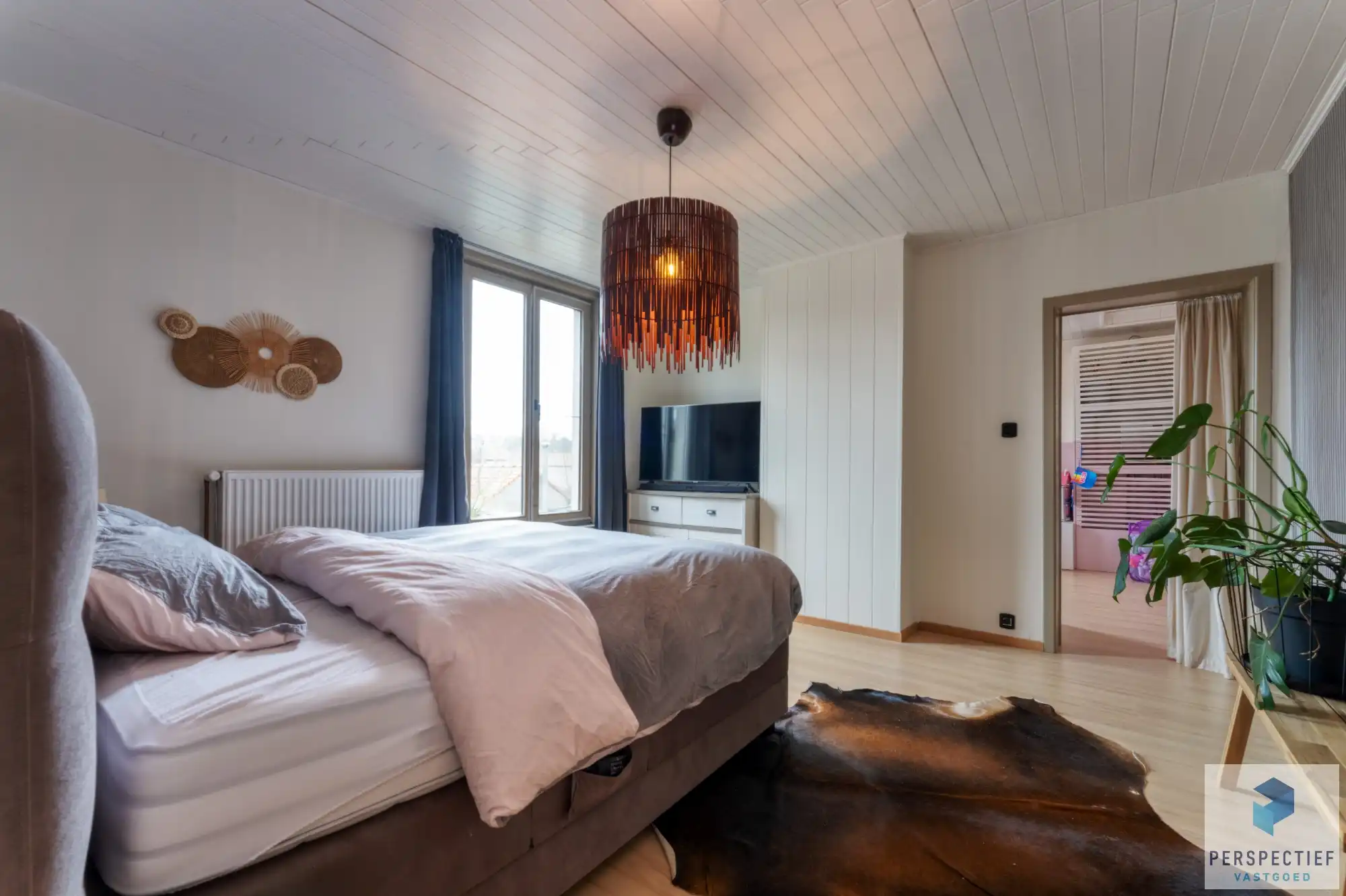 Centraal gelegen mooi gerenoveerde woning aan de Eeklose Vaart foto 15