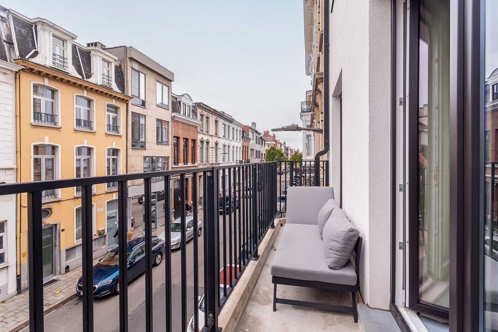 Prachtig “jongbouw” appartement in de Markgravewijk foto 5