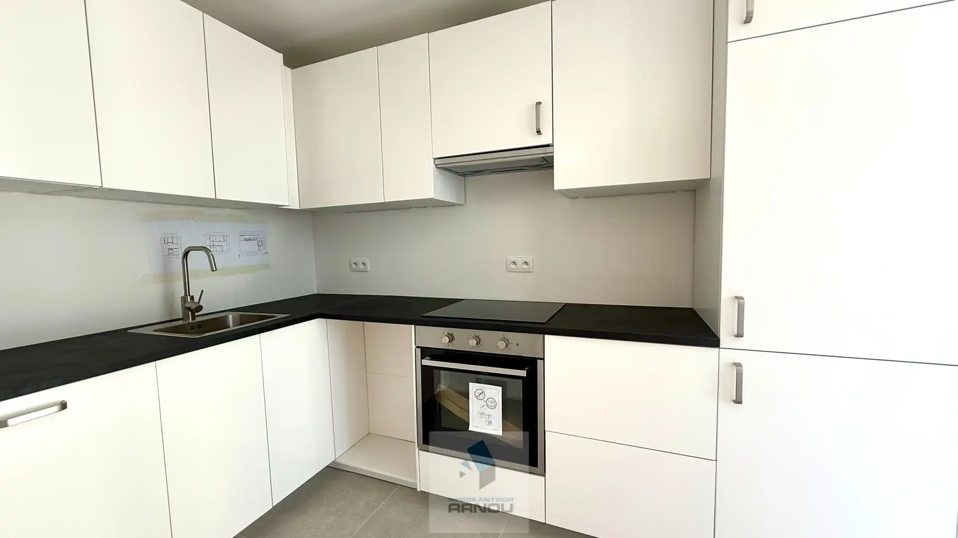 Lichtrijke nieuwbouw penthouse met twee slaapkamers en met twee ruime terrassen foto 7