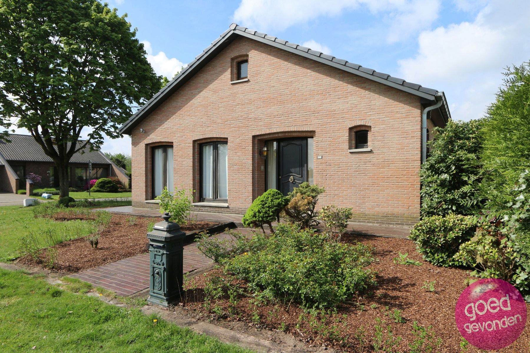 OB - 2 tot 3 SLK - TUIN - GARAGE - CENTRAAL - RUSTIG foto 3