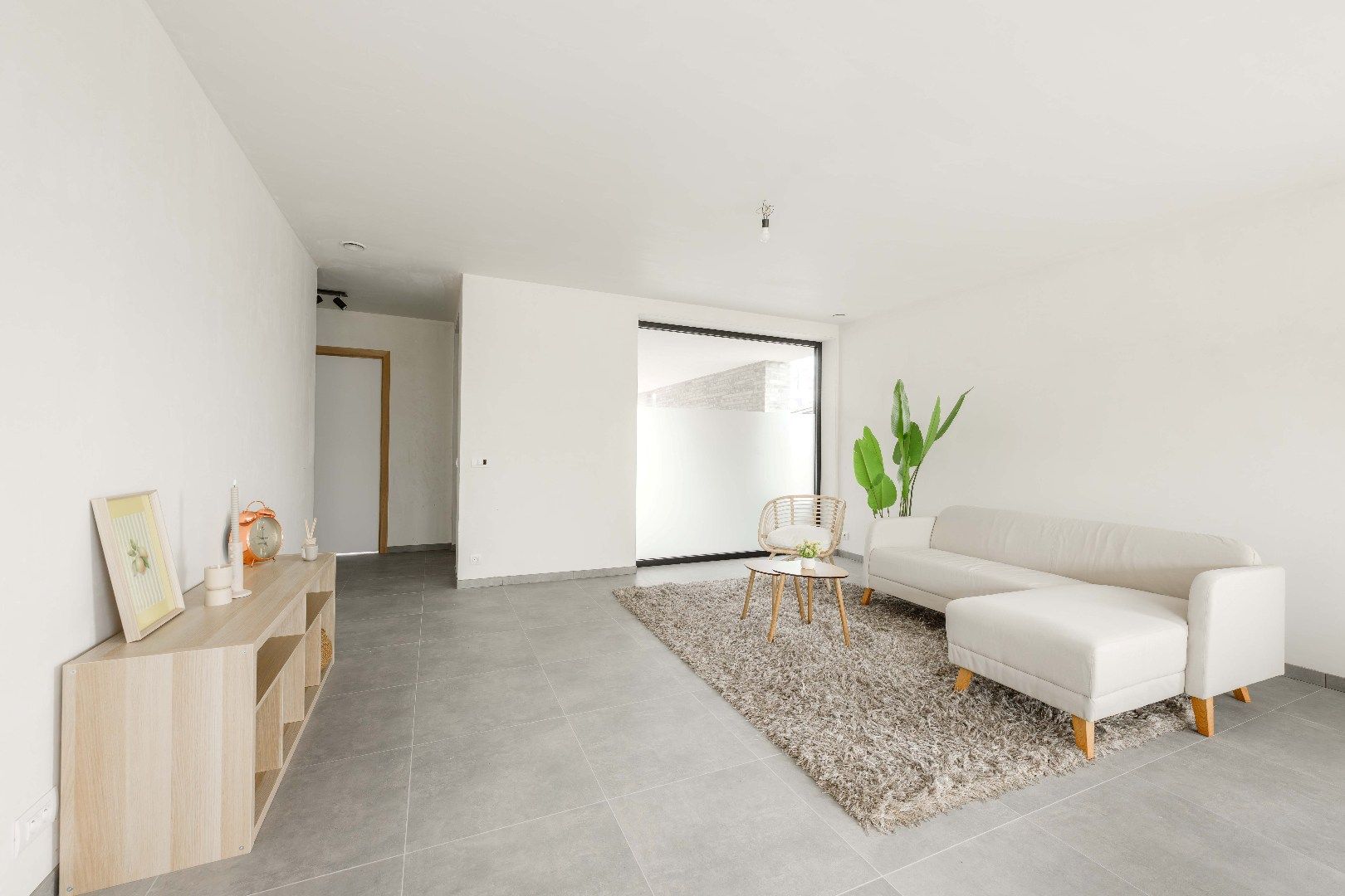 INSTAPKLARE ENERGIEZUINIGE NIEUWBOUWWONING OP 472 m² foto 5