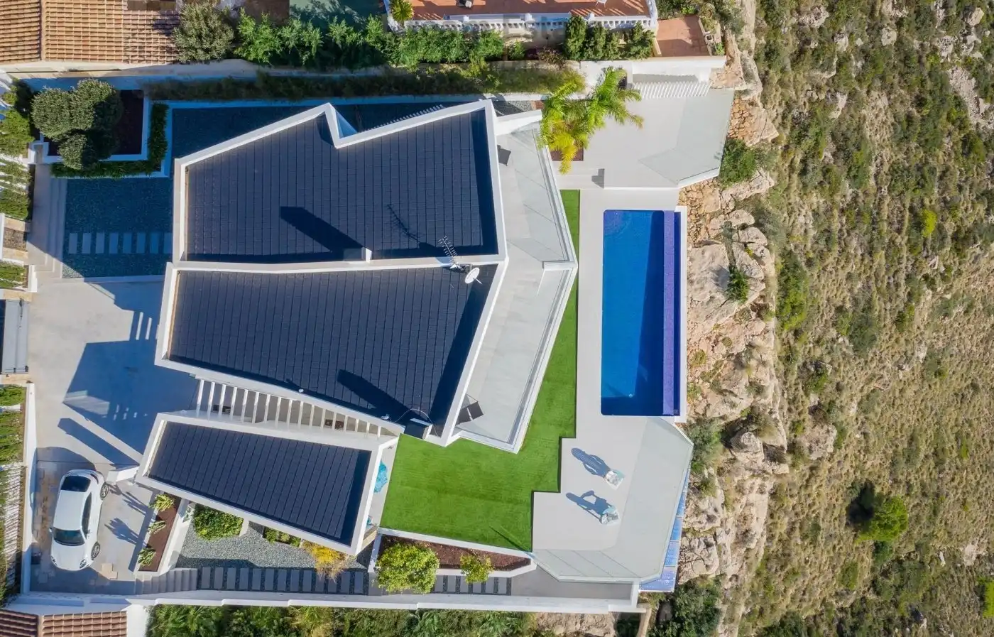 Villa op de eerste lijn foto 18