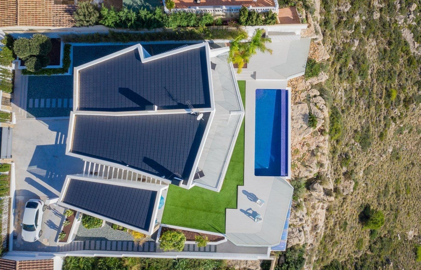 Villa op de eerste lijn foto 18