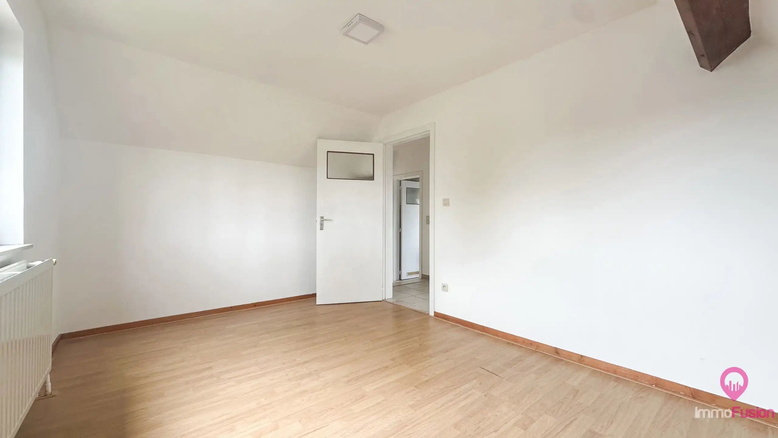 mooie gezinswoning met 3 slaapkamers en tuin foto 18