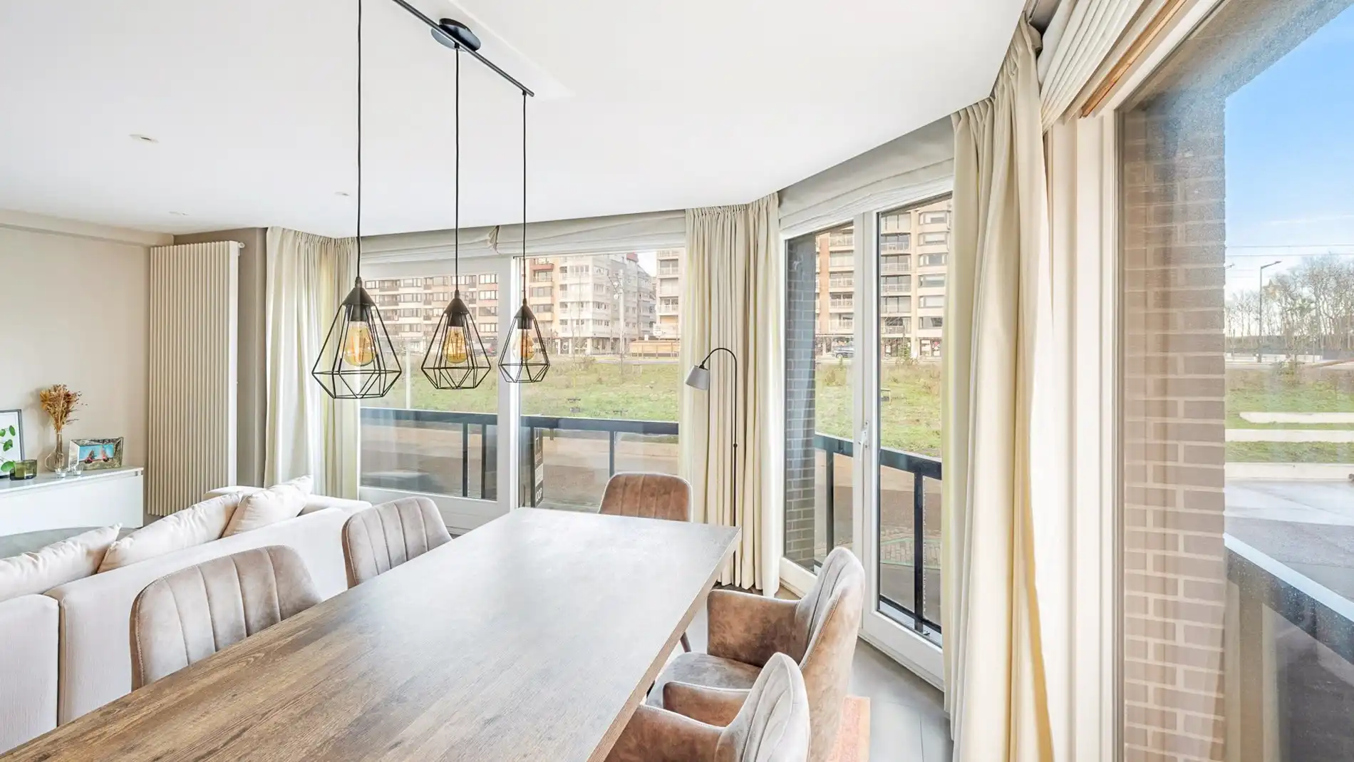 Appartement met veel licht en open zichten te Heist foto 6