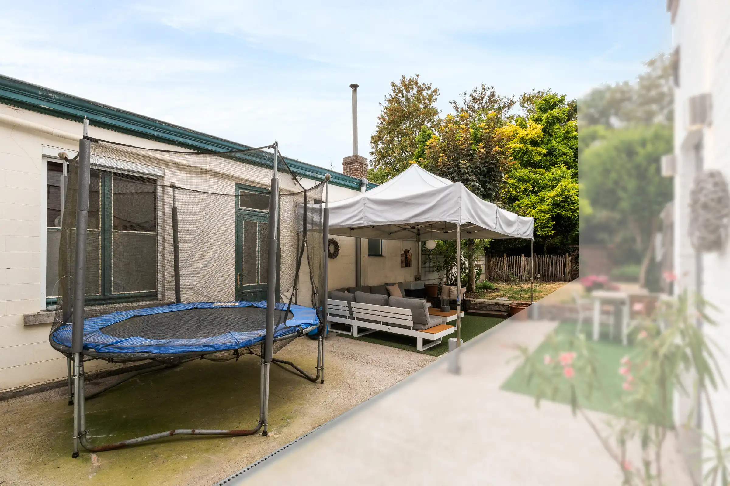 Karaktervolle woning met tuin en verrassend veel ruimte foto 16