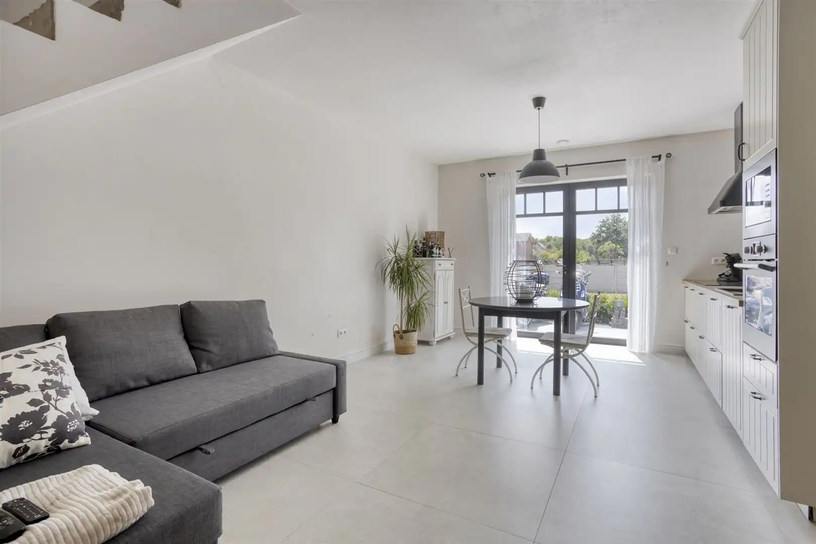 TE KOOP: Riante nieuwbouwwoning met zorgwoning te Zonhoven! foto 19