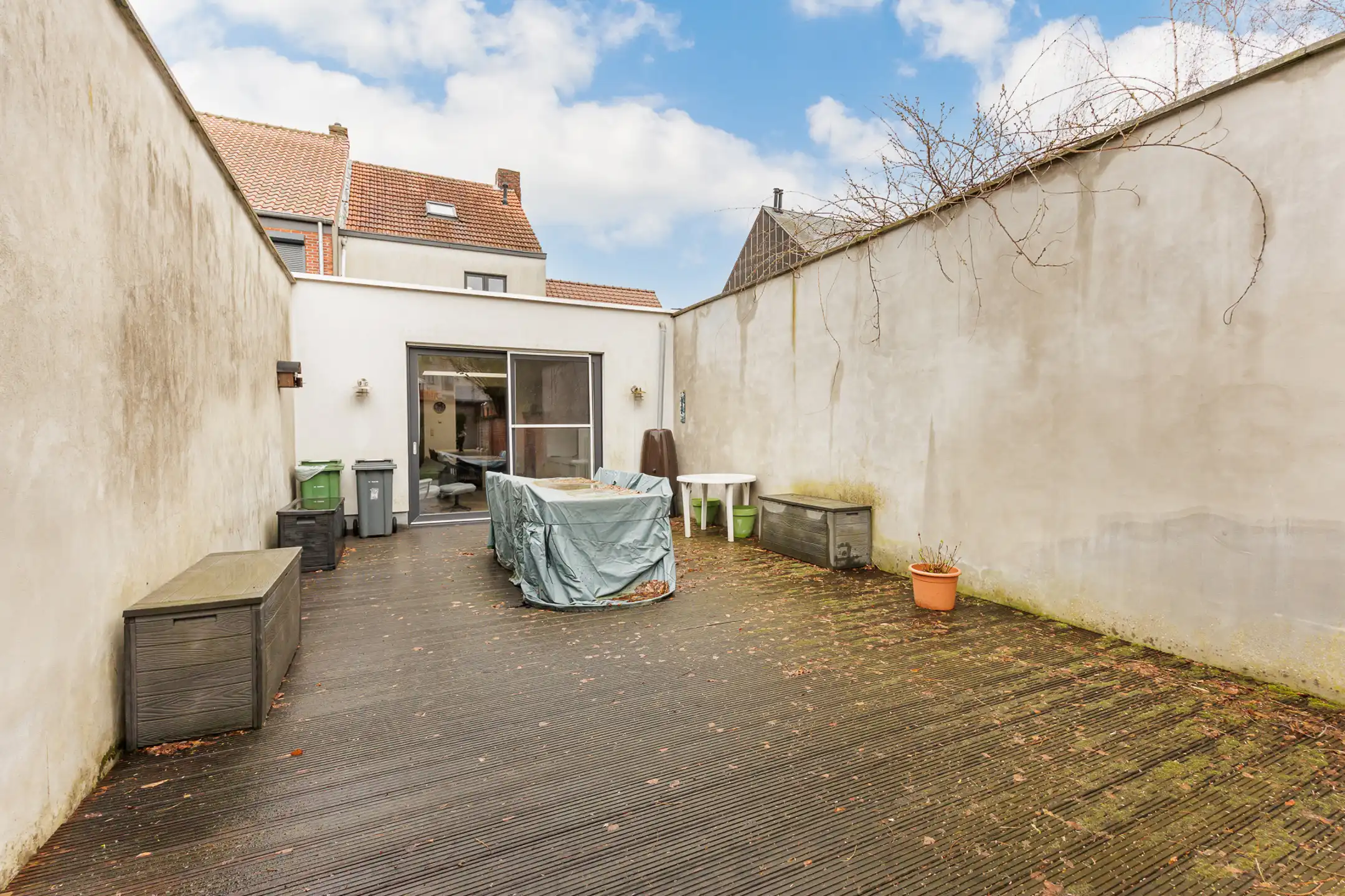 Instapklare  woning met drie slaapkamers en stadstuintje foto 28