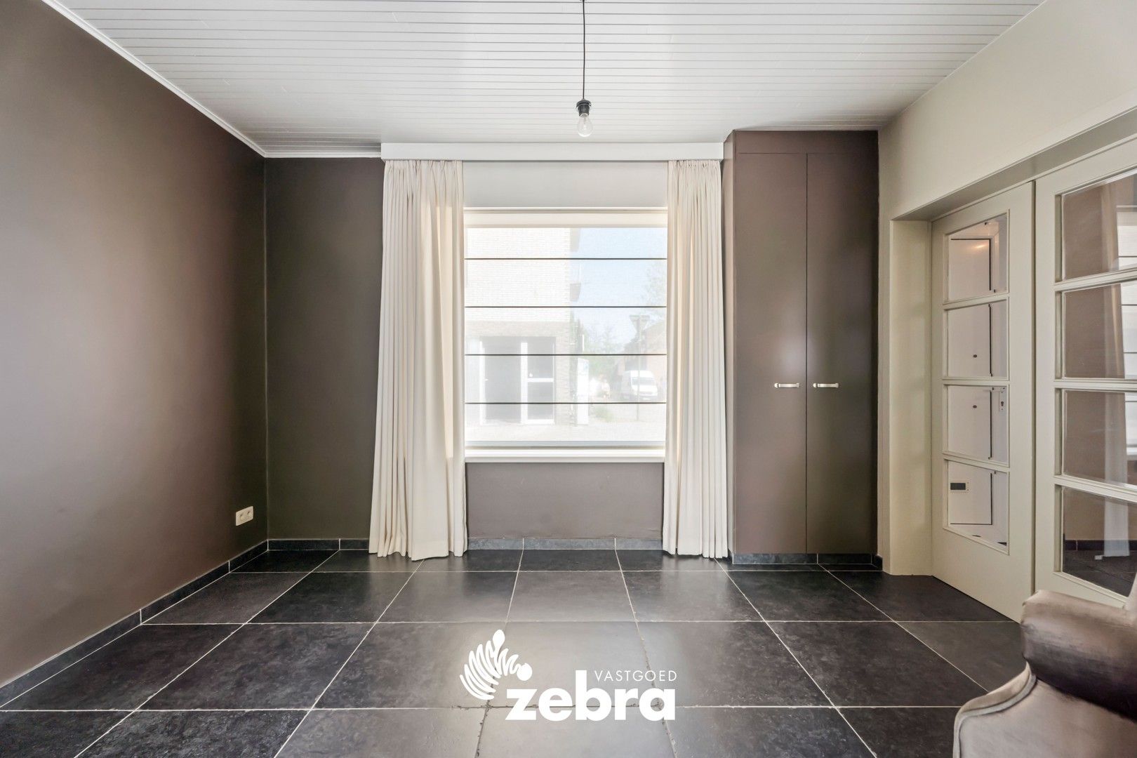 Karaktervolle woning met drie slaapkamers en zuidwestgerichte tuin te Tielt! foto 7