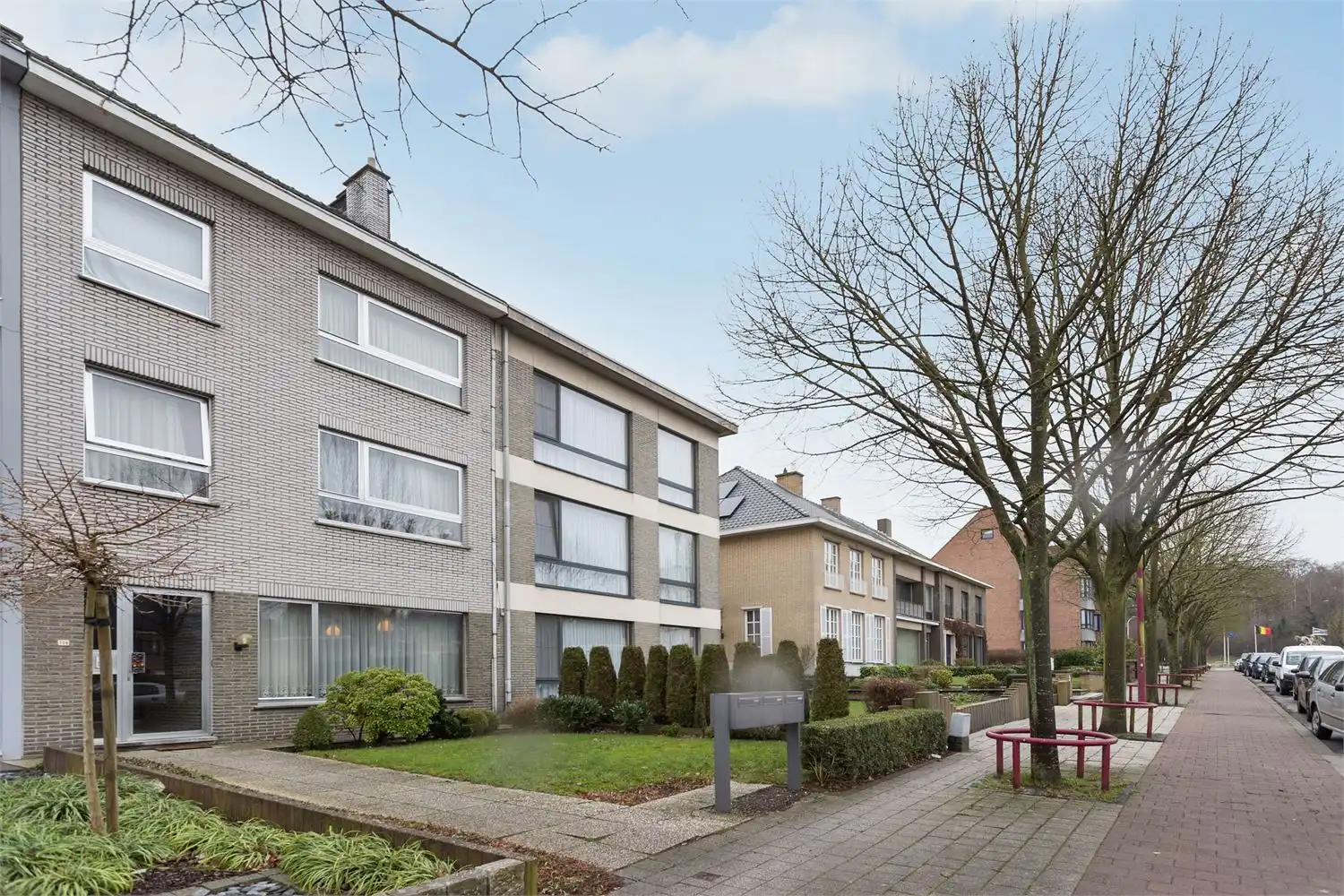 LEUK APPARTEMENT AAN DE RING VAN DIEST! foto {{pictureIndex}}