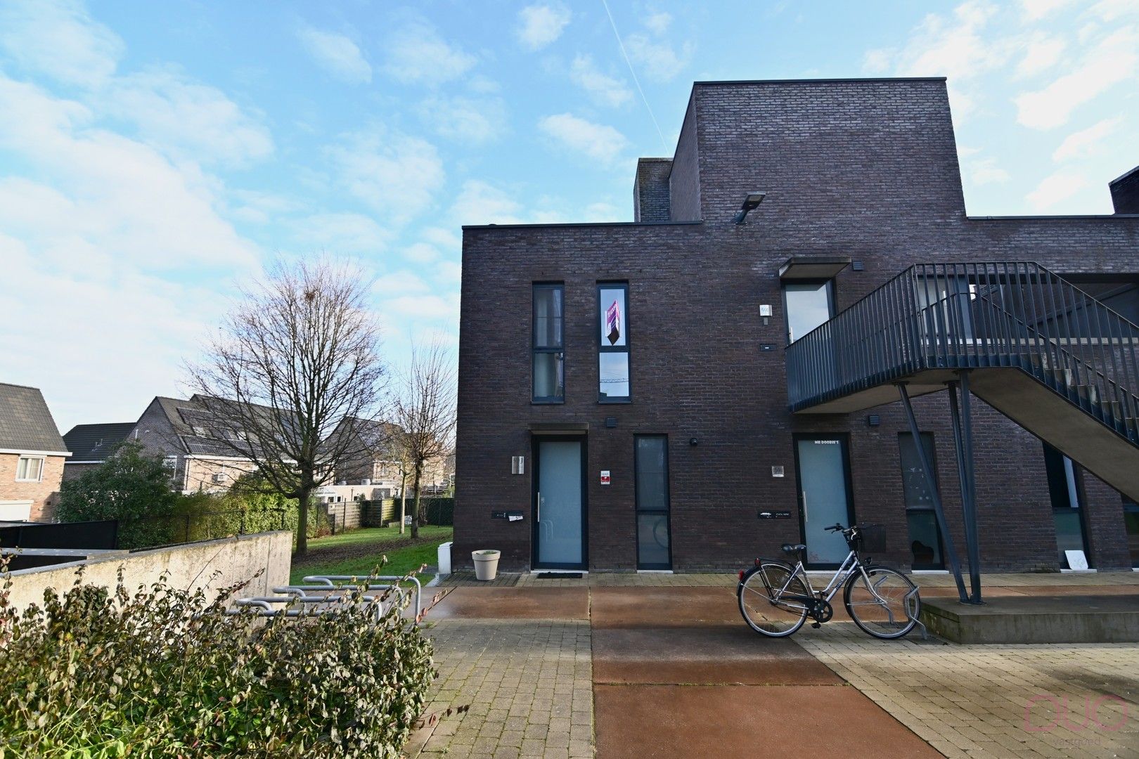 Instapklare, rustig gelegen woning in het hartje van Sint-Truiden foto 23