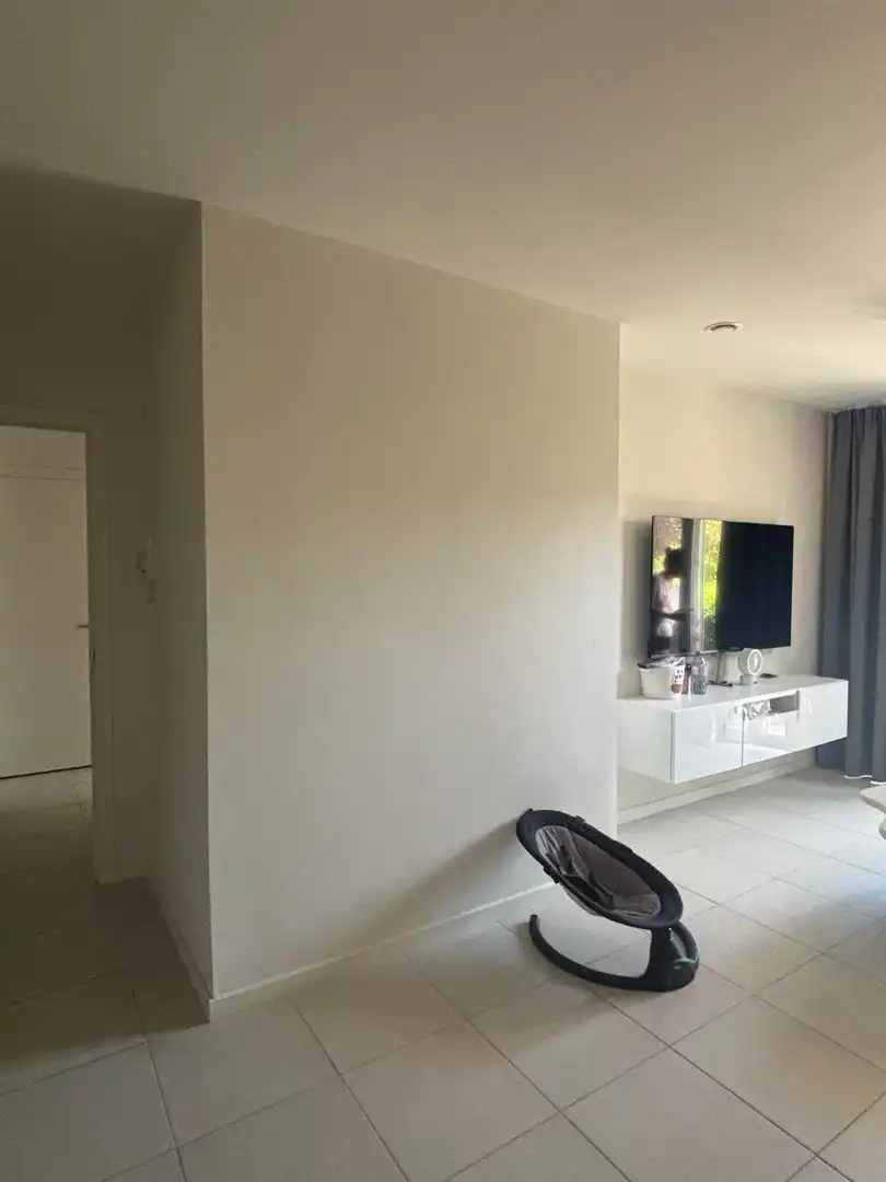 Stijlvol gelijkvloers appartement te Huur in Zellik - Perfect voor een Moderne Levensstijl! foto 5