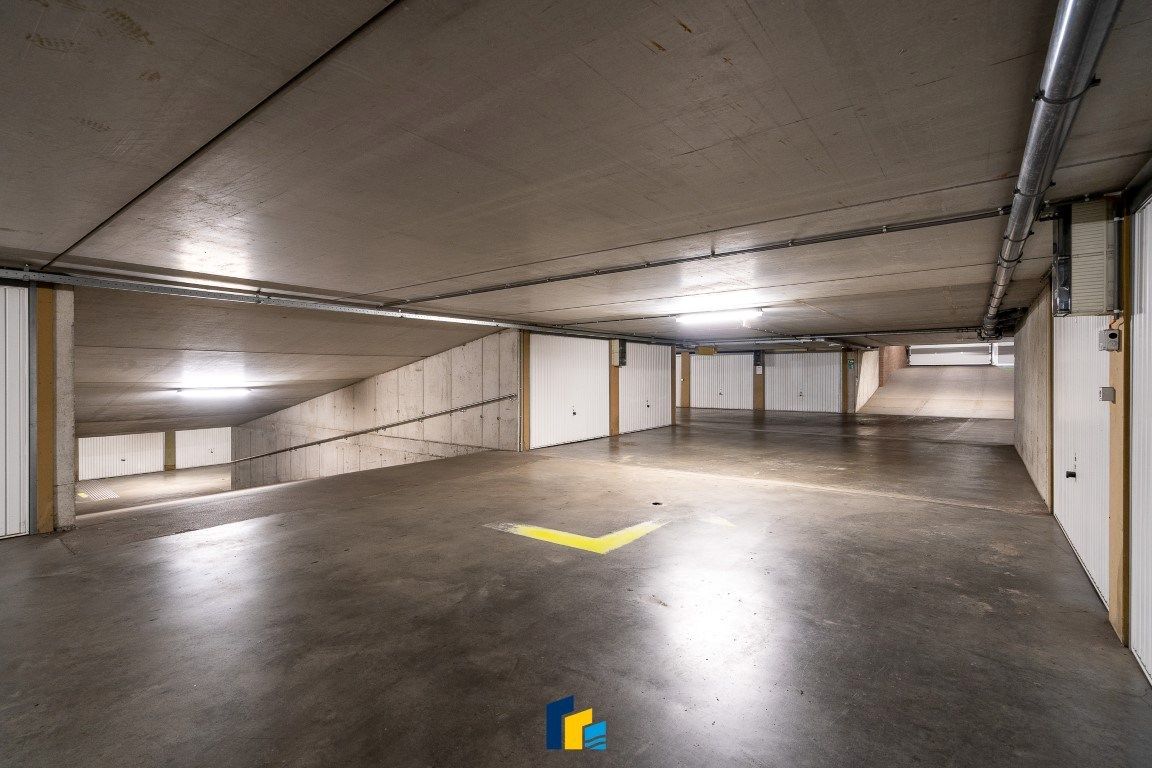 Dubbele Garagebox te koop in M. Devriendtlaan  foto 4