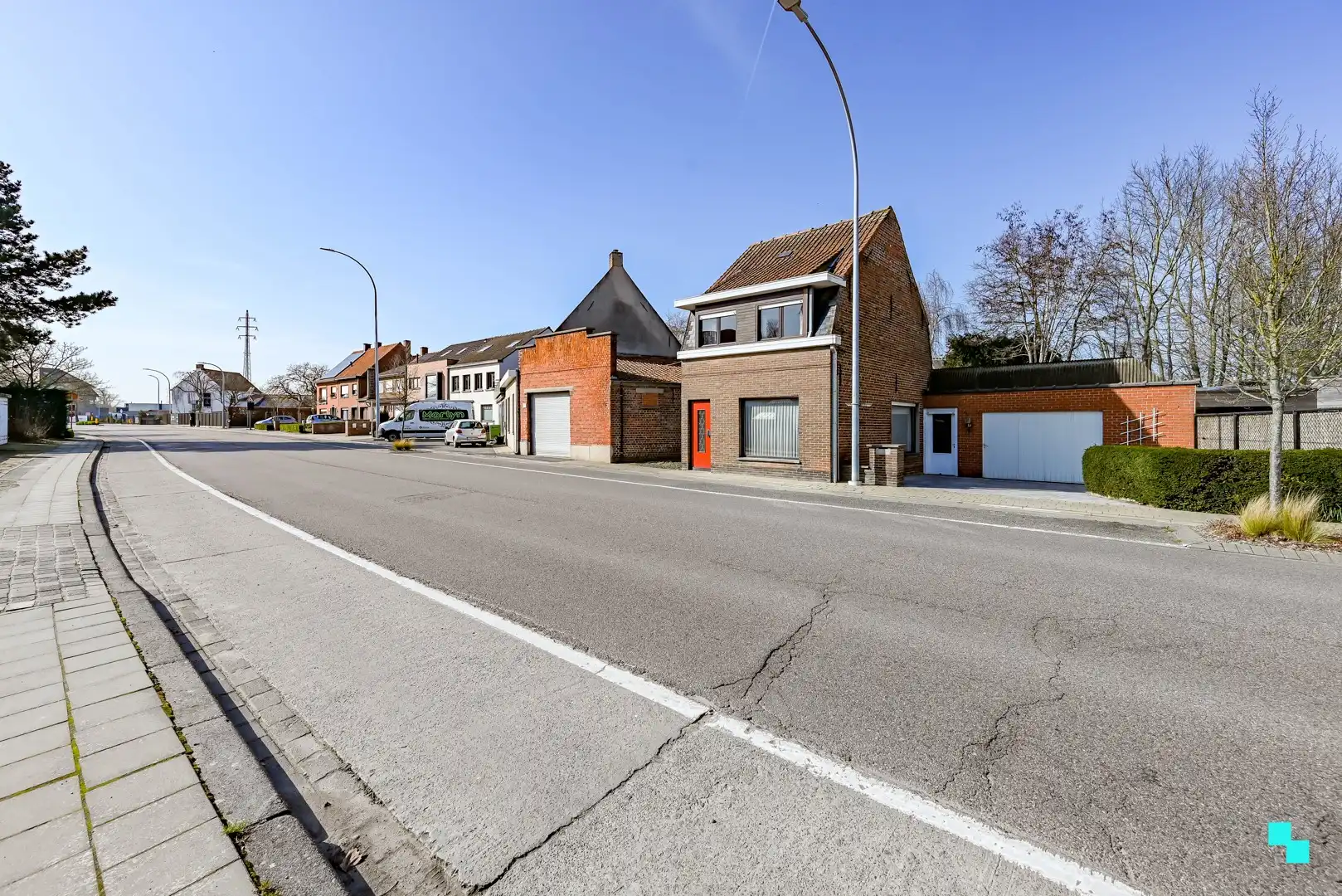 Te renoveren woning met riante garage te Bosmolens foto 21