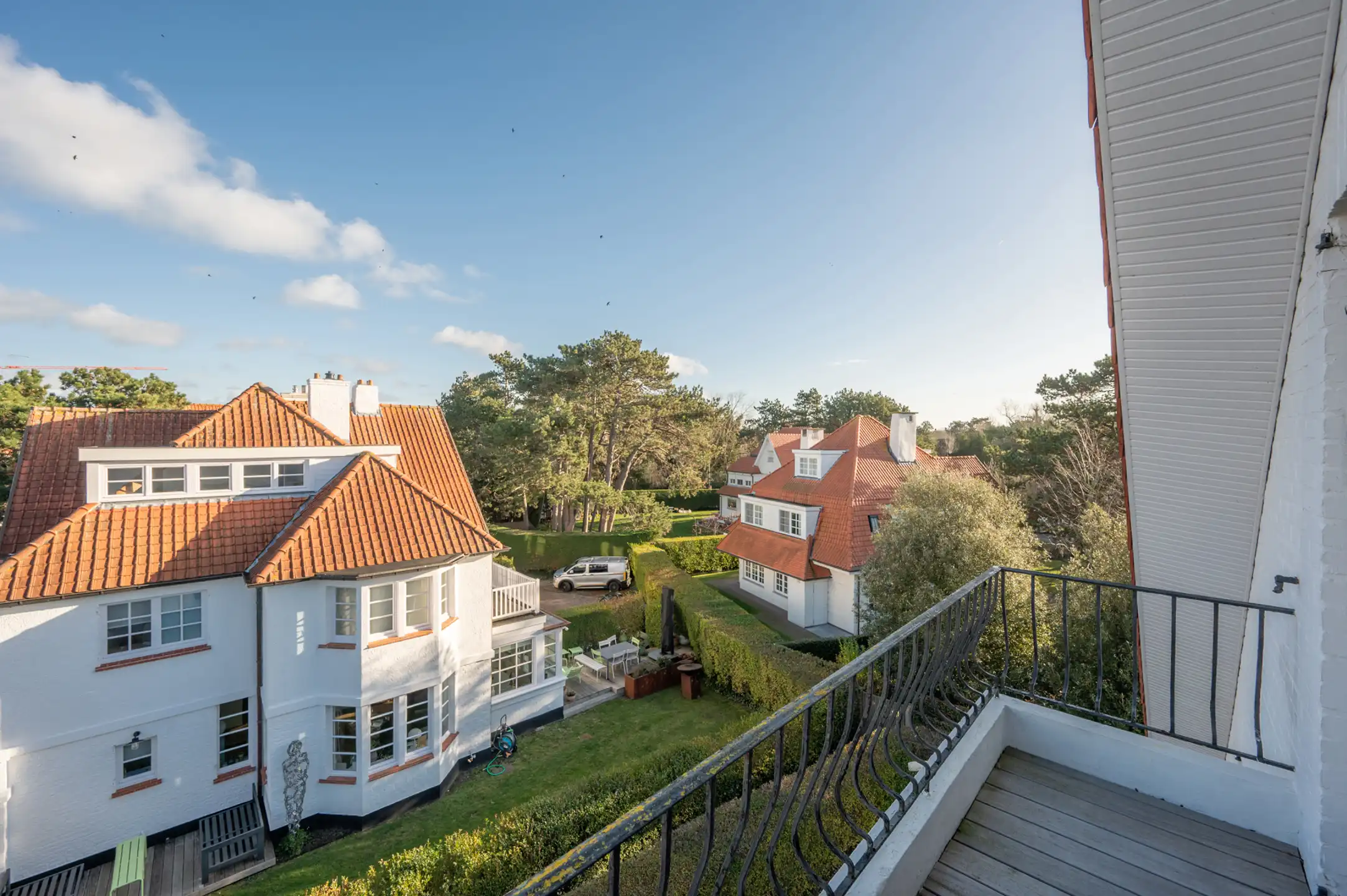 Gerenoveerd appartement in charmante residentie in het Zoute foto 3