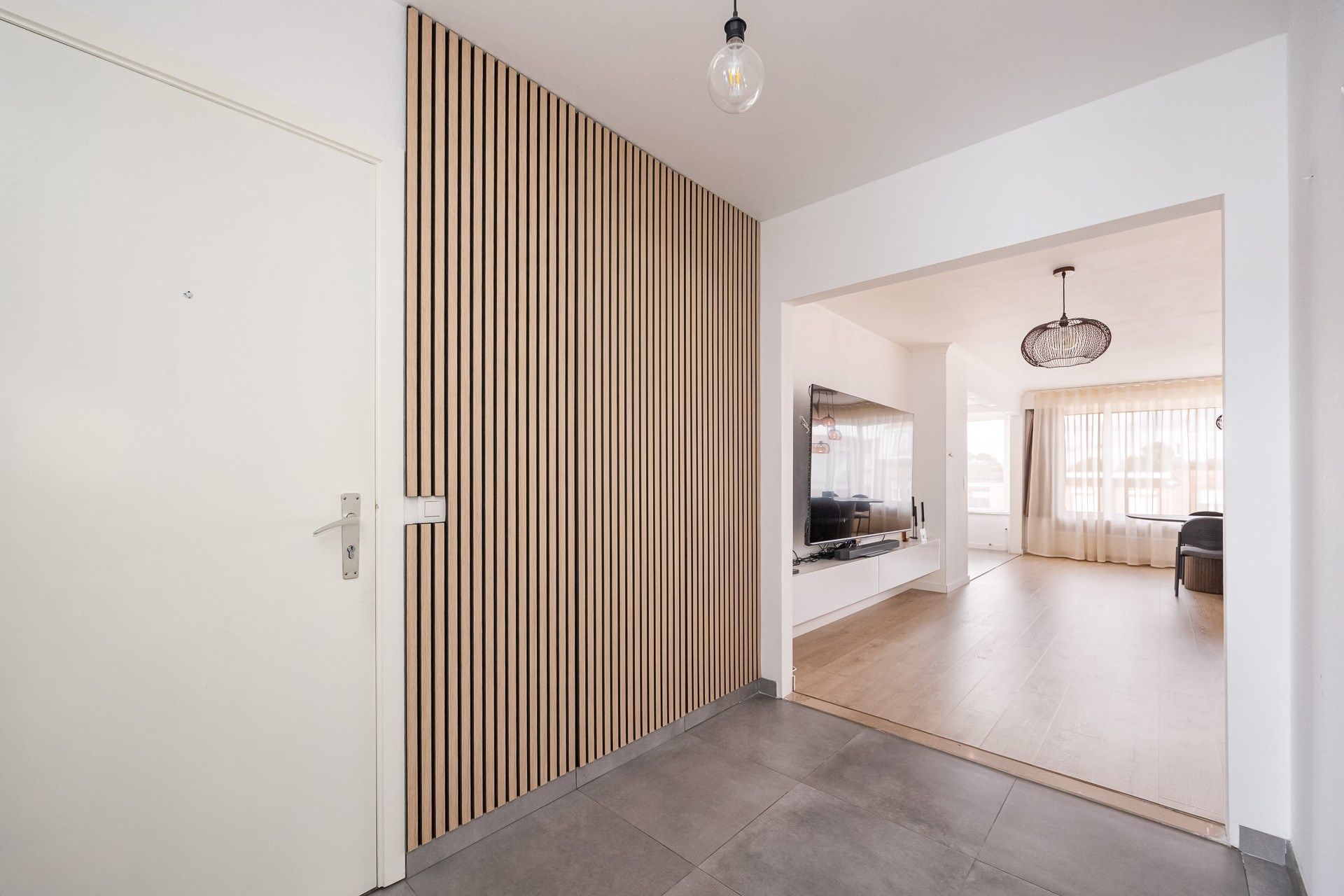 Instapklaar 2-slpk appartement Deurne-Zuid foto 4