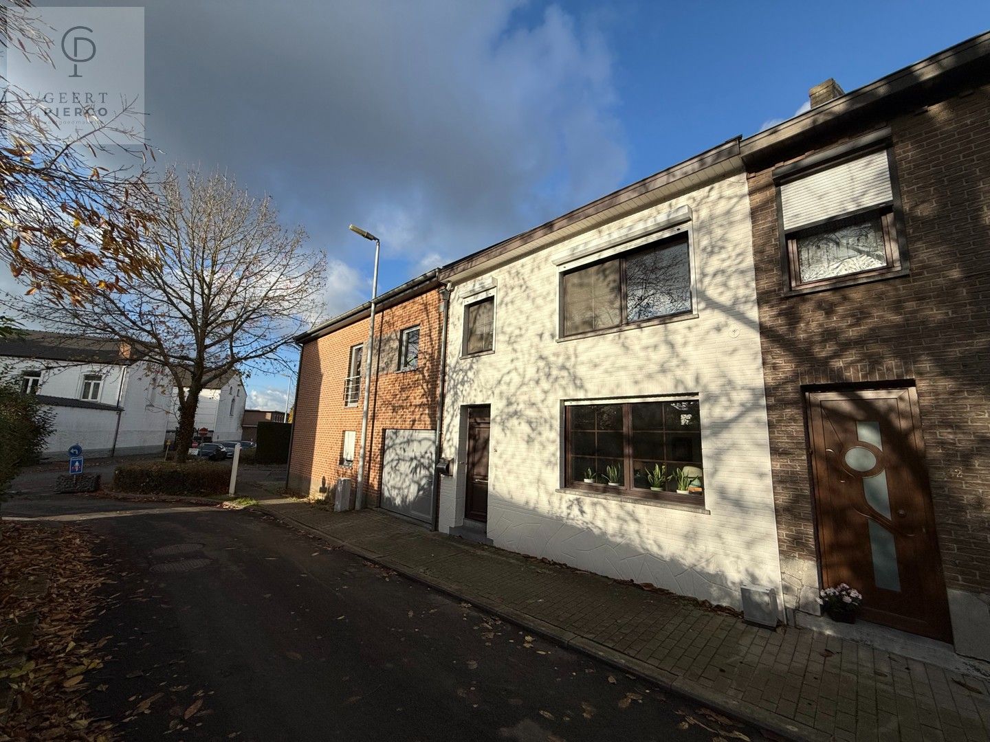 Gezellige rijwoning in het hartje van Landen foto 26