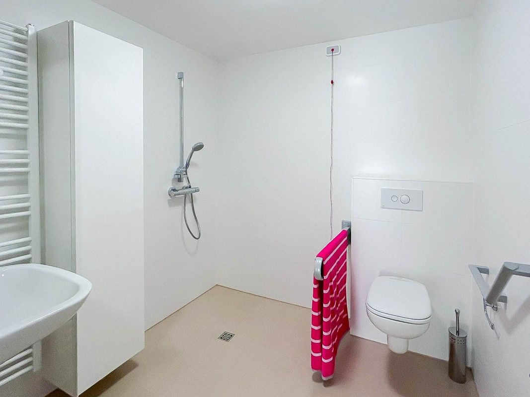 Serviceflat met één slaapkamer foto 10