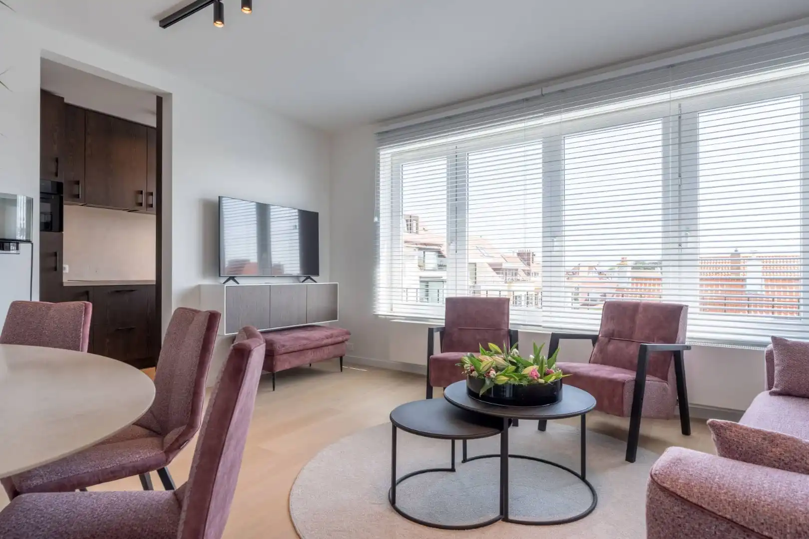 Smaakvol gerenoveerd appartement met vrij zicht foto 6