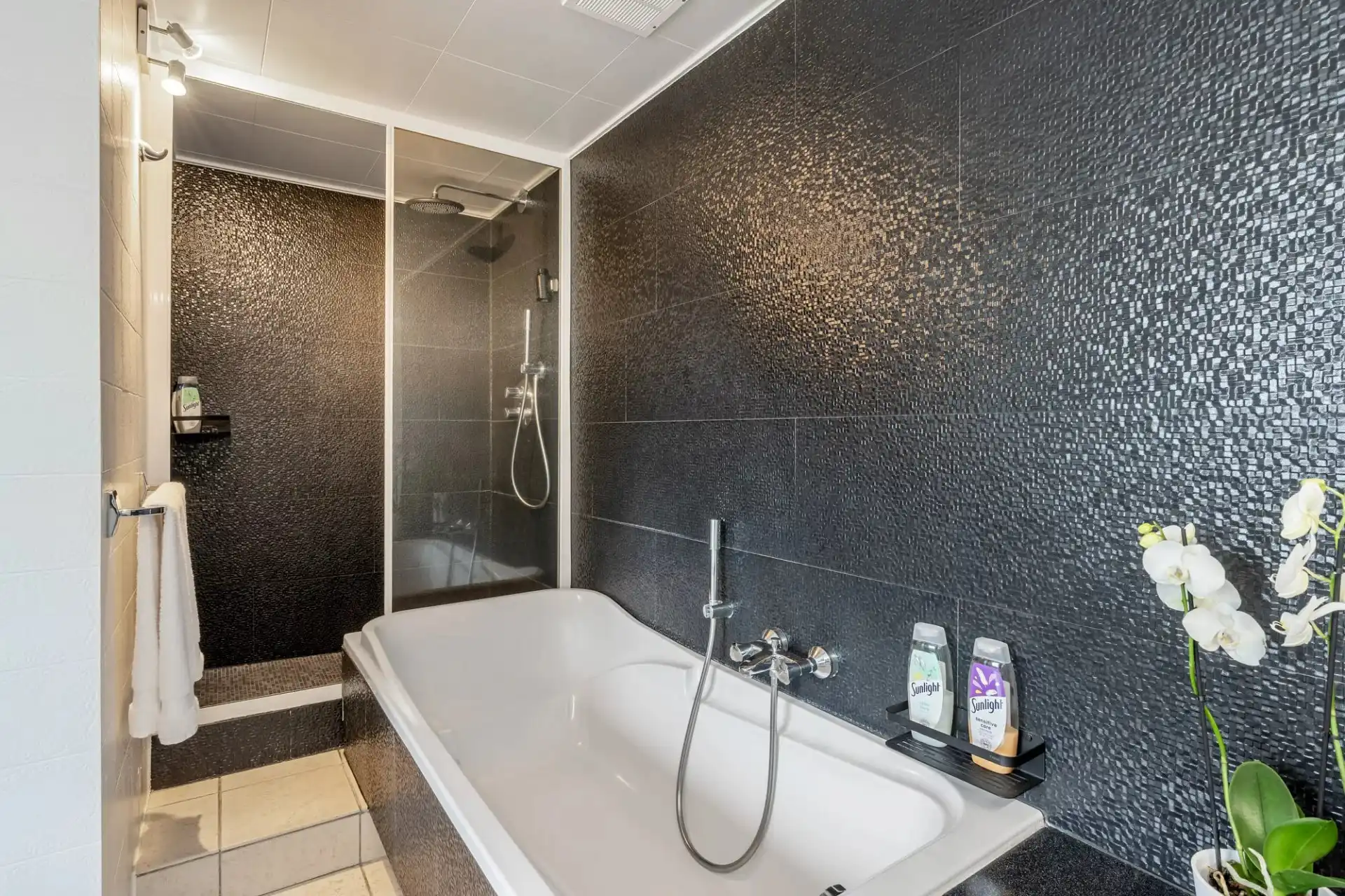 Multifunctionele ruimte met instapklare woning  in levendige buurt te Heusden foto 20