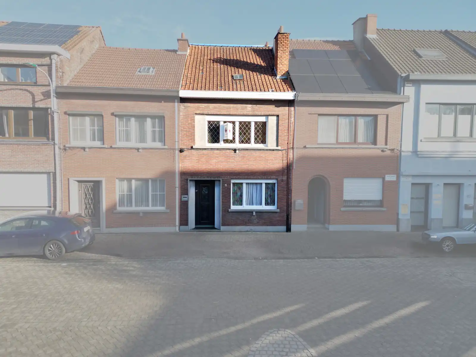 Hoofdfoto van de publicatie: Mooi gelegen, Te renoveren Stadswoning met 3 SLPK én Tuin!