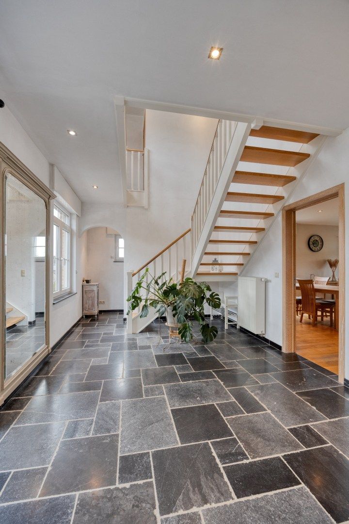  Open bebouwing met 4 ruime slaapkamers, bureau en 2 garages, tuin en terras in Bertem – EPC 133 kWh/m² foto 3