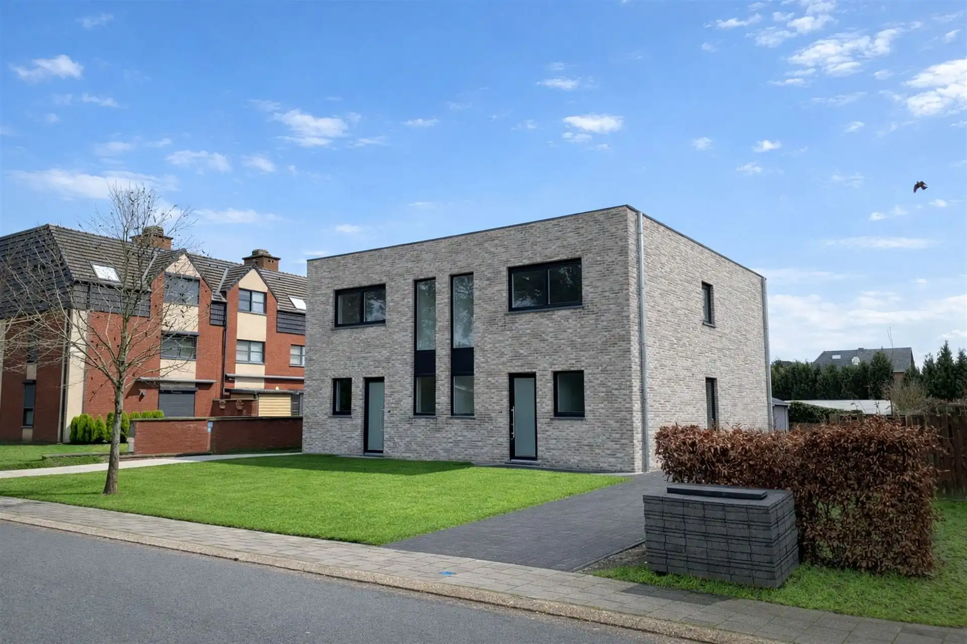 Nieuwbouwwoning met 3 slaapkamers en tuin foto 3