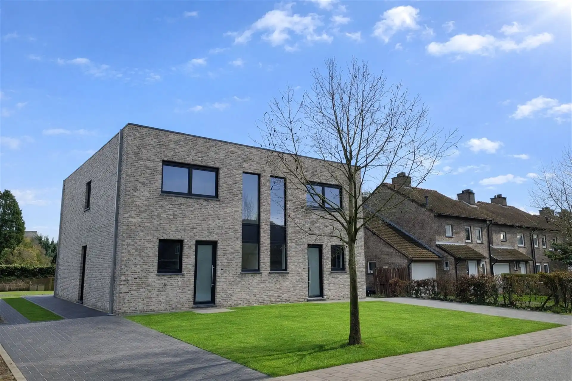 Nieuwbouwwoning met 3 slaapkamers en tuin foto 3
