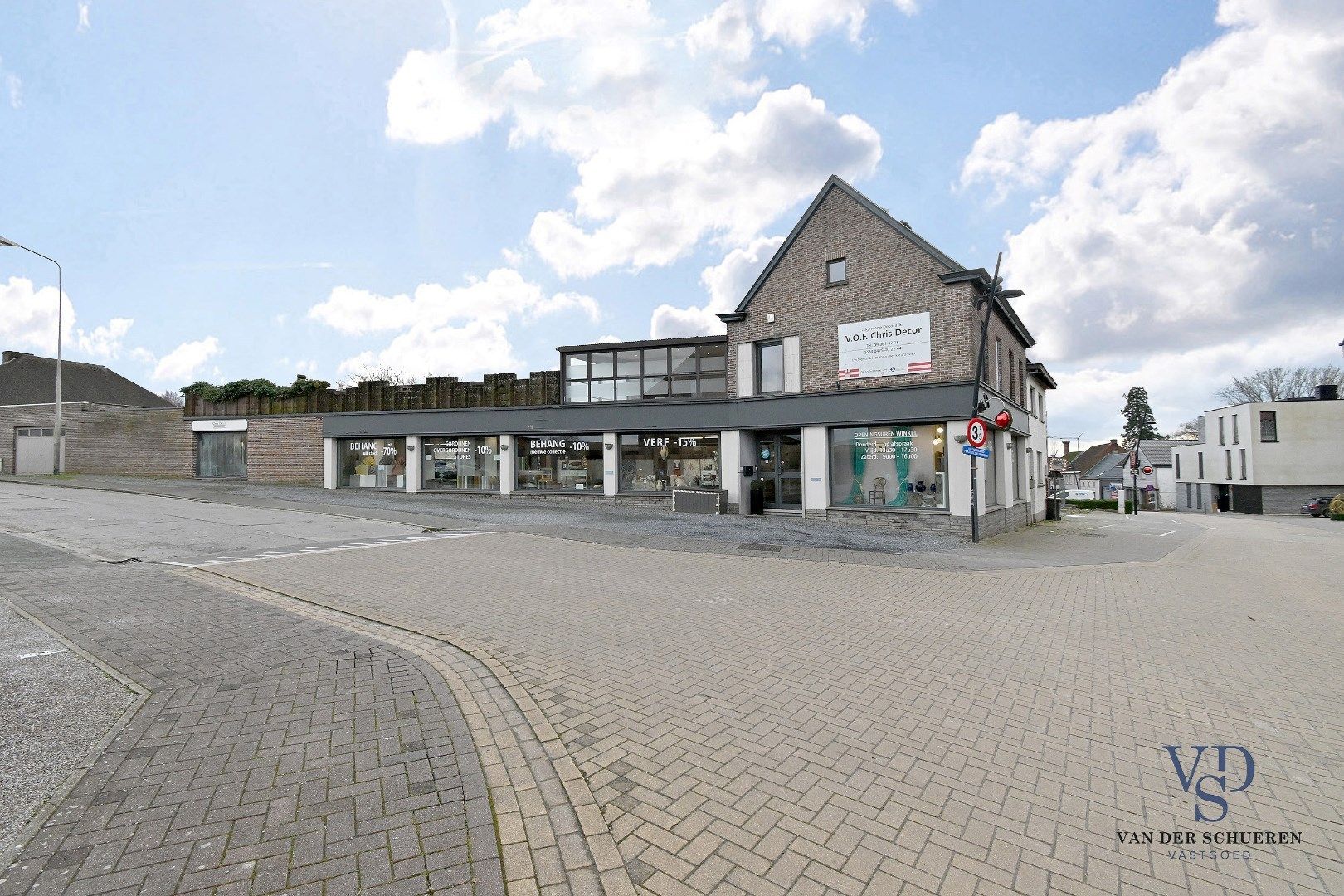 Commerciële ruimte te koop Balegemstraat 1 - - 9860 Oosterzele