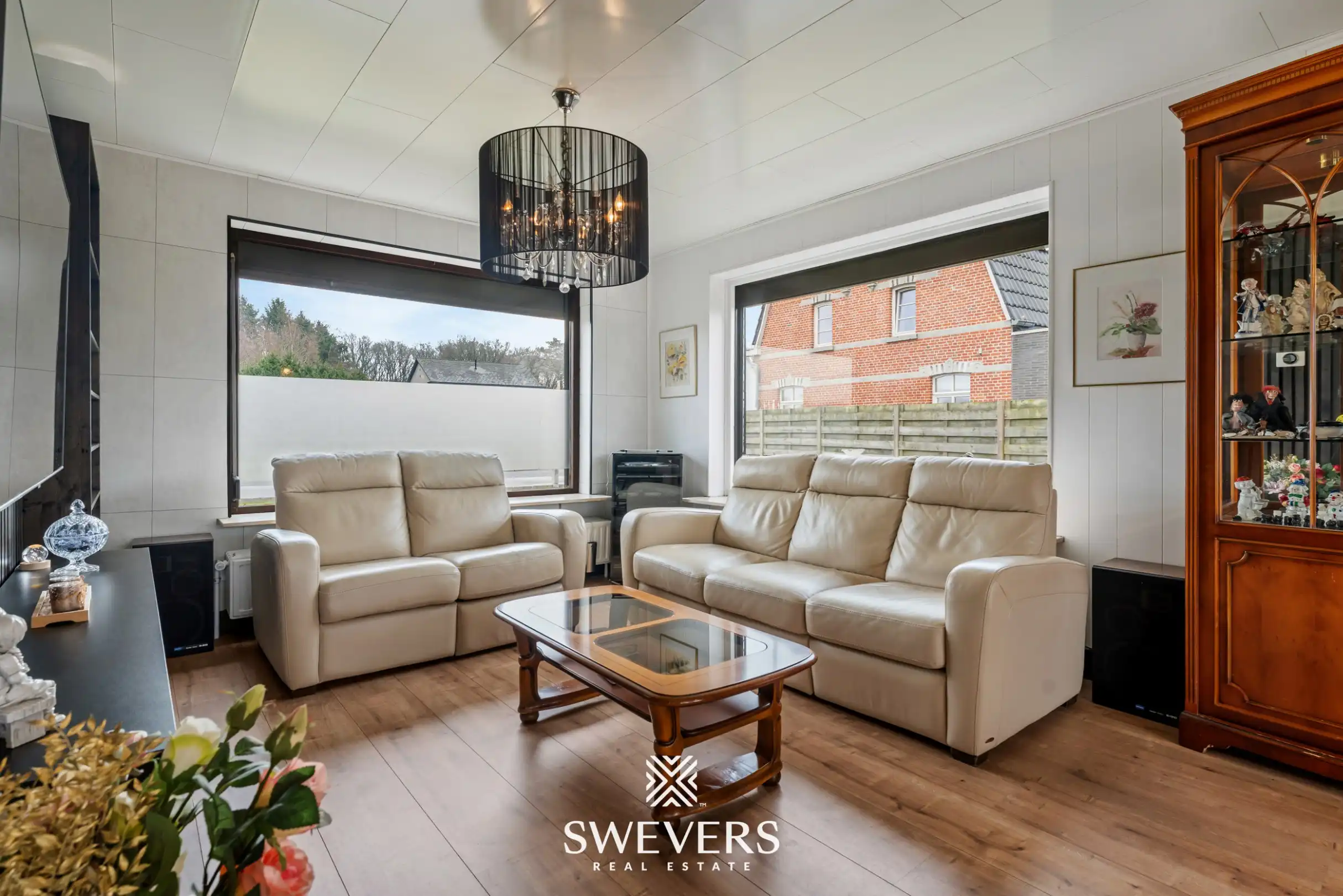 Instapklare gezinswoning met 3 slaapkamers en dubbele garage gelegen op toplocatie foto 7