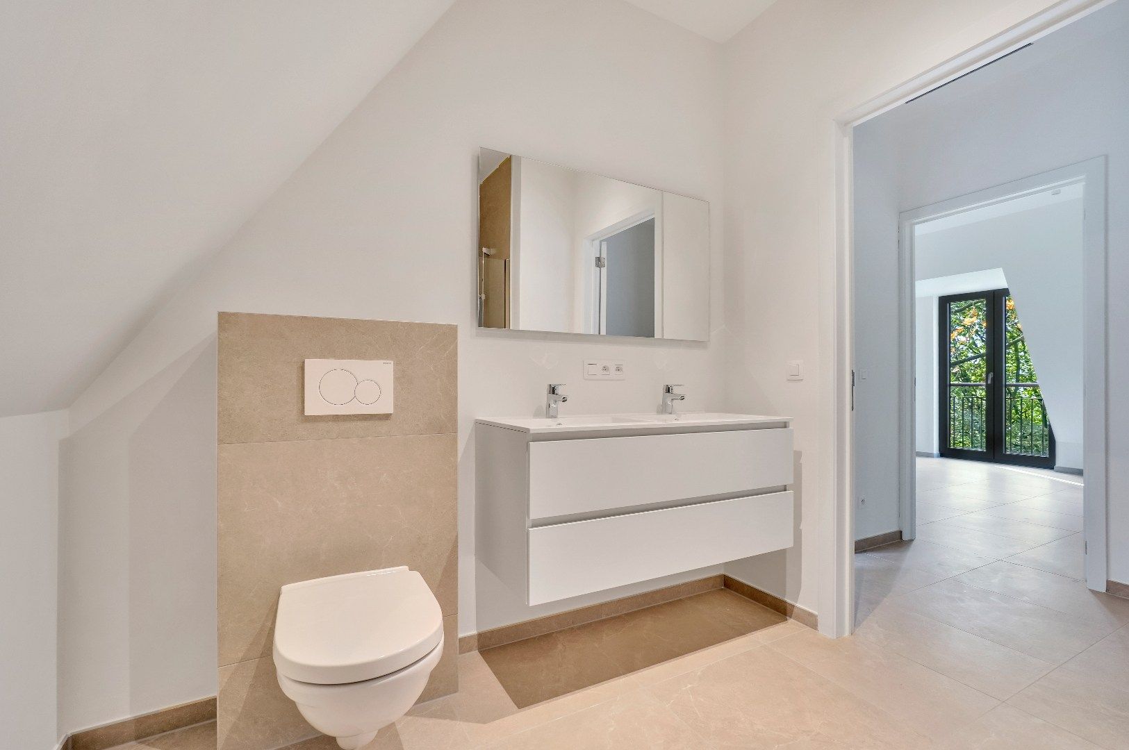 Instapklare nieuwbouwwoning foto 13