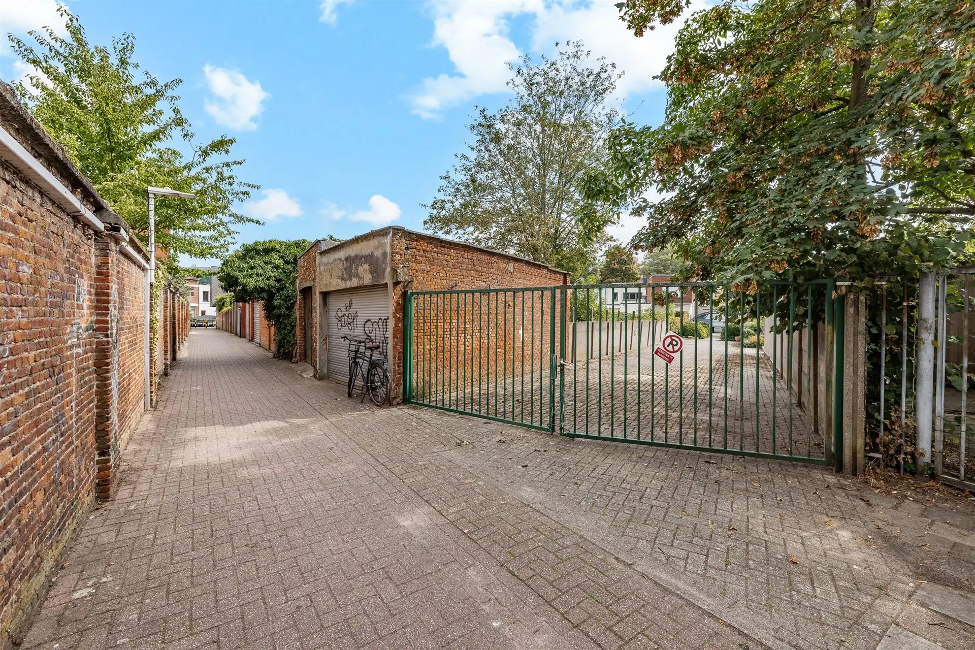 Veelzijdig kantoor met ruime parkeergelegenheid in Schoten foto 32