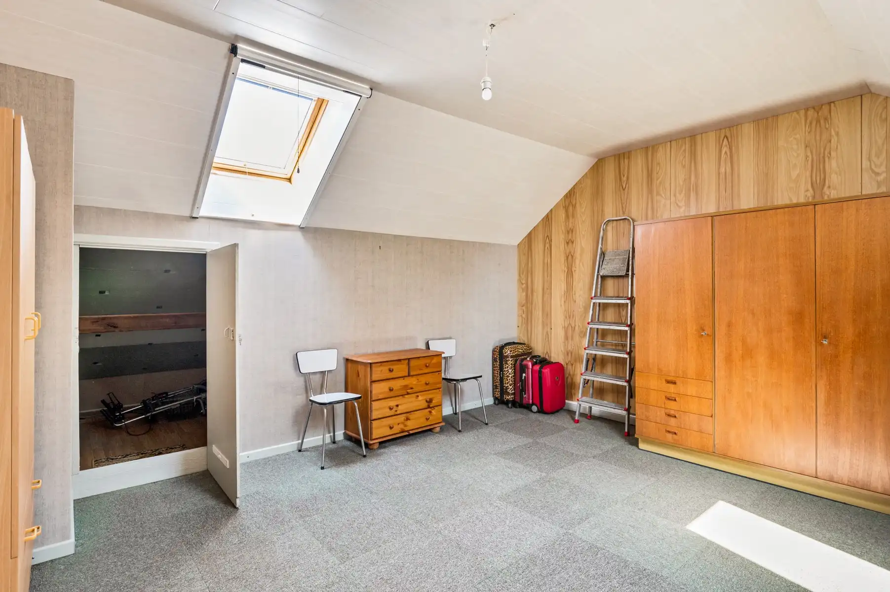 Goed gelegen woning met 3 slaapkamers, zonnige tuin en inpandige garage foto 15