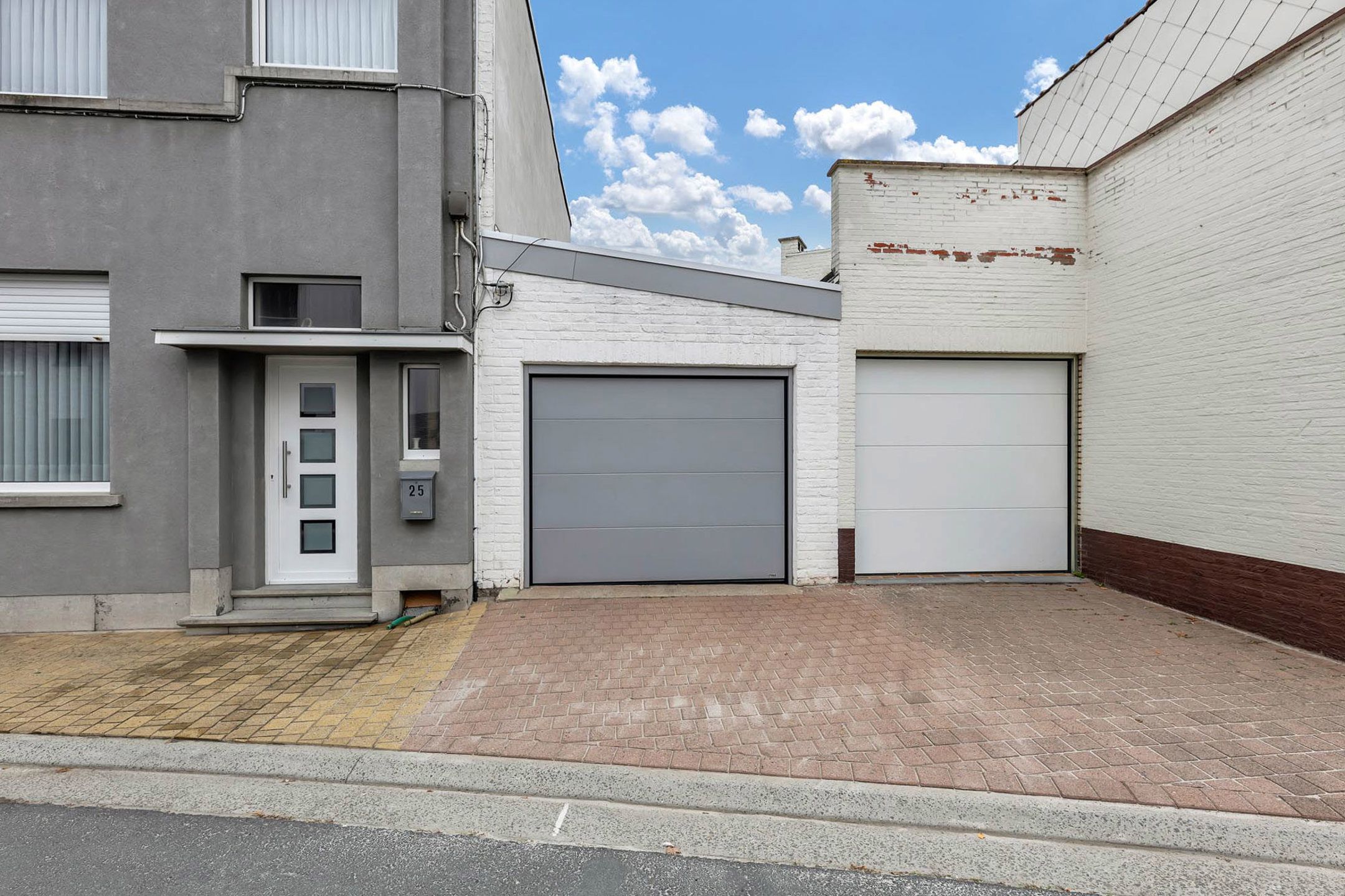 Instapklare woning met 4 slpks, dubbele garage en ruim terras foto 24