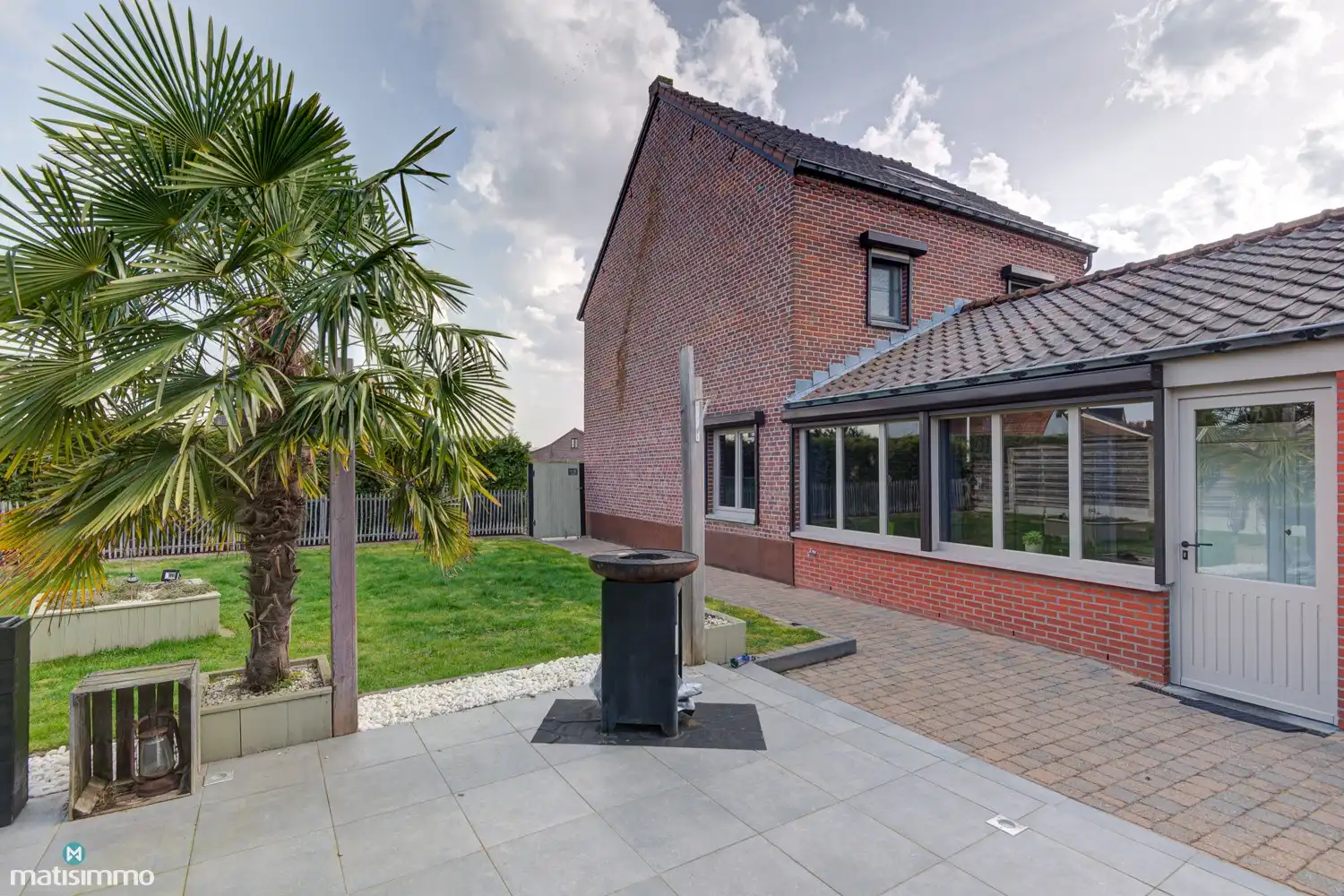 GERENOVEERDE, INSTAPKLARE VRIJSTAANDE WONING MET 3 SLAAPKAMERS IN NEEROETEREN (MAASEIK) foto 29