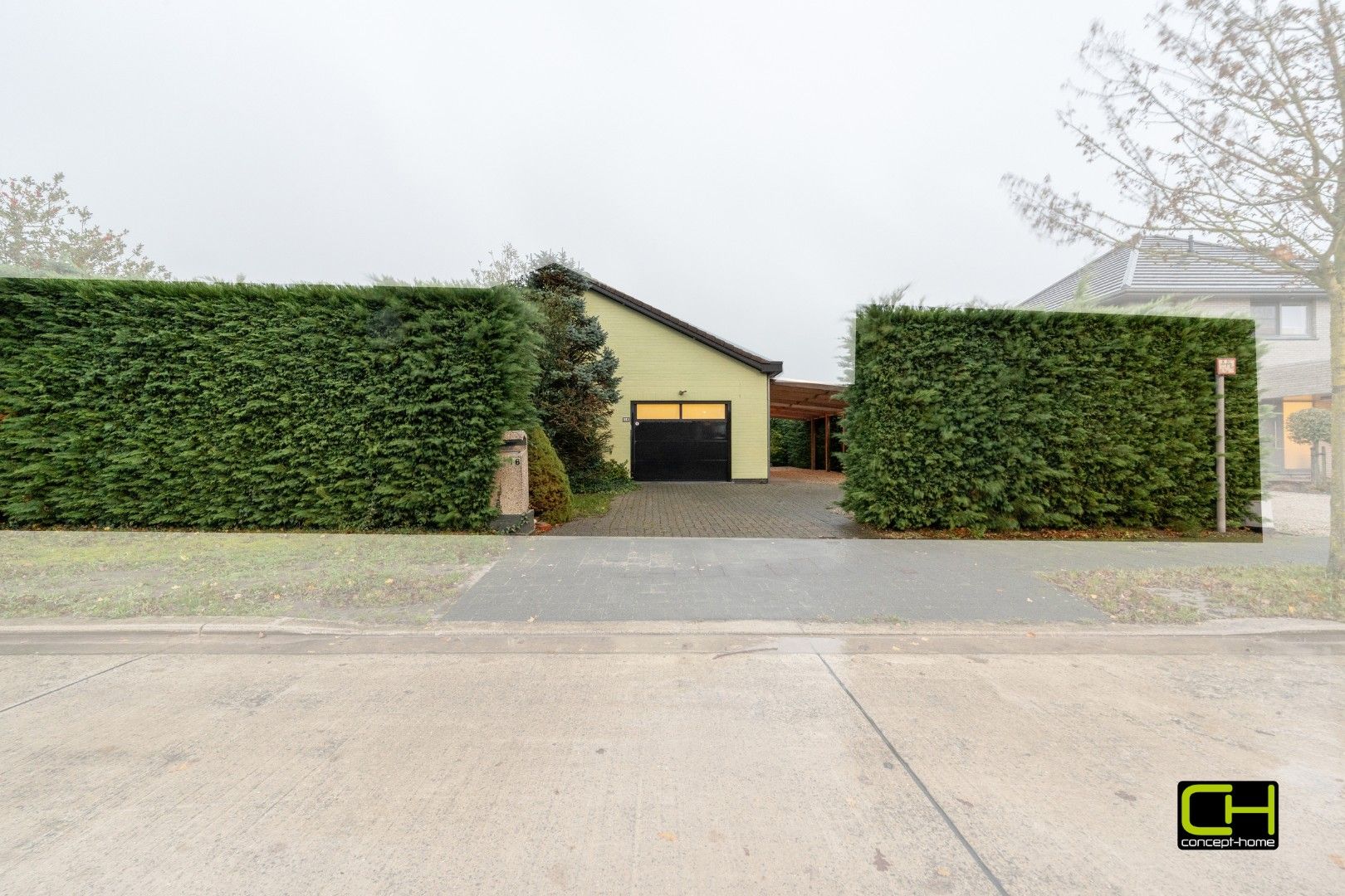 Bungalow woning met twee slaapkamers + bureaukamer te koop in Lievegem foto 21