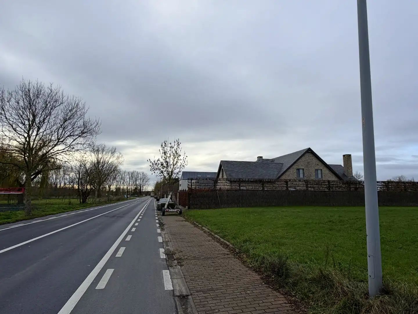 Bouwgrond voor ruime open bebouwing te koop op perceel van 1560.00 m² in Gullegem foto 4