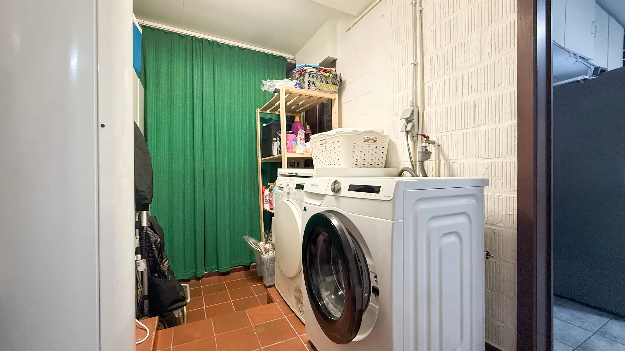 Volledig gerenoveerde woning met 3 slpks + garage en tuin! foto 21