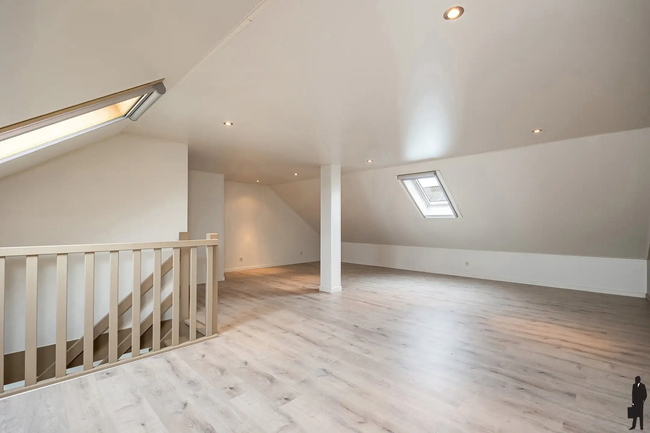 Instapklare HOB met ruime tuin in Hamme-Zogge foto 15