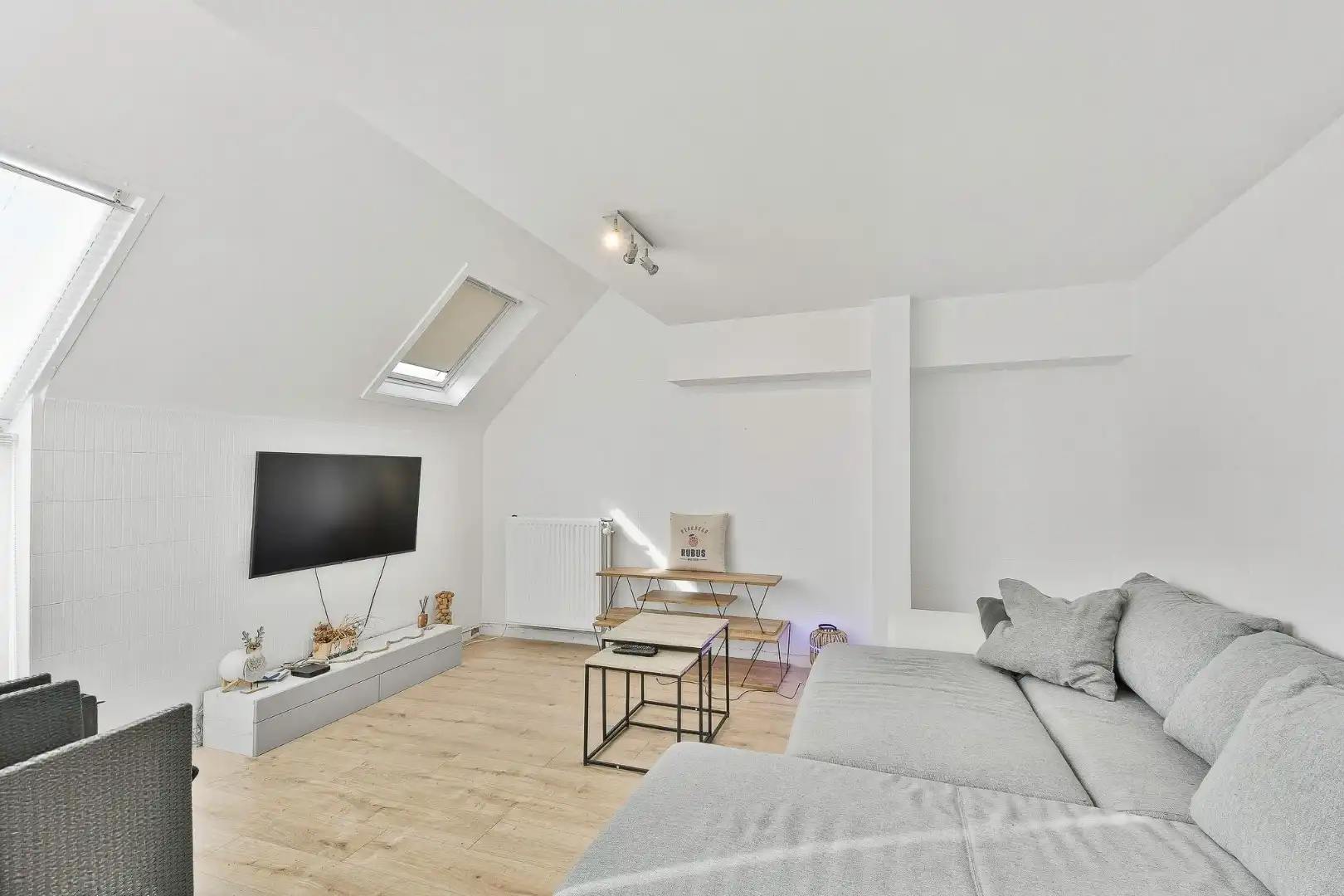 Duplex-appartement met twee ruime slaapkamers en een ruim en intiem terras foto 2