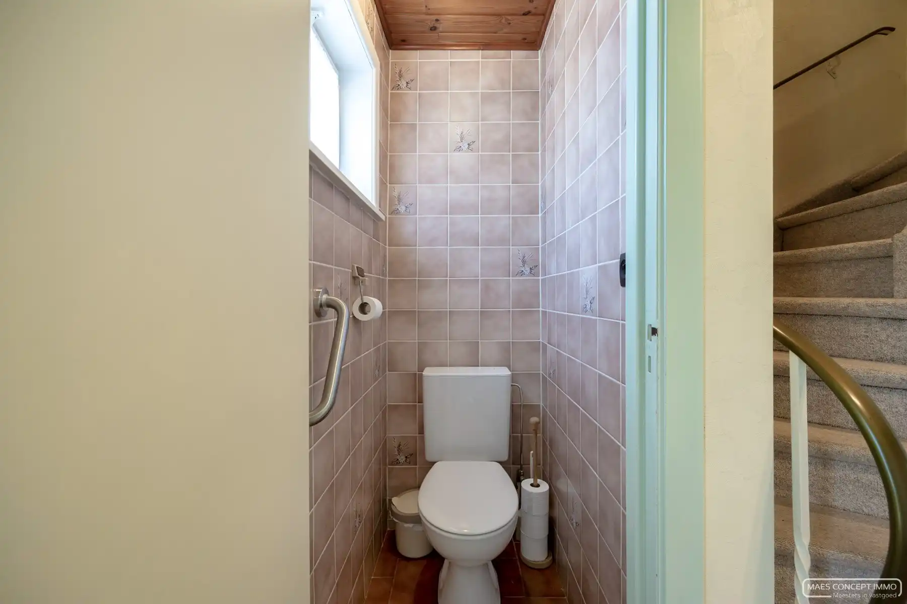 Ruime halfopen woning te koop in Gullegem foto 3
