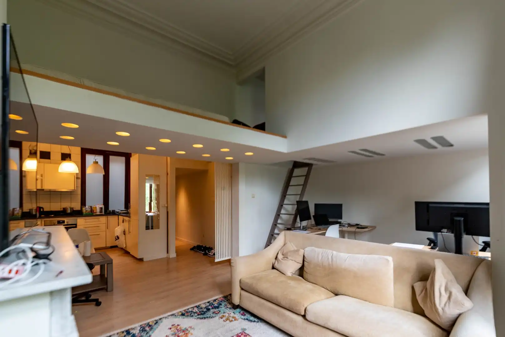 Woning met mogelijkheden op Antwerpen-Zuid foto 12