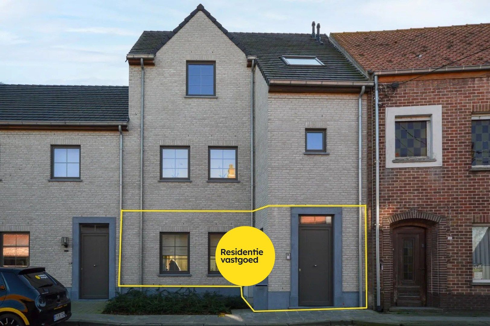 Nieuwbouwappartement met tuin in volledig aangelegd woonerf te Ettelgem foto {{pictureIndex}}