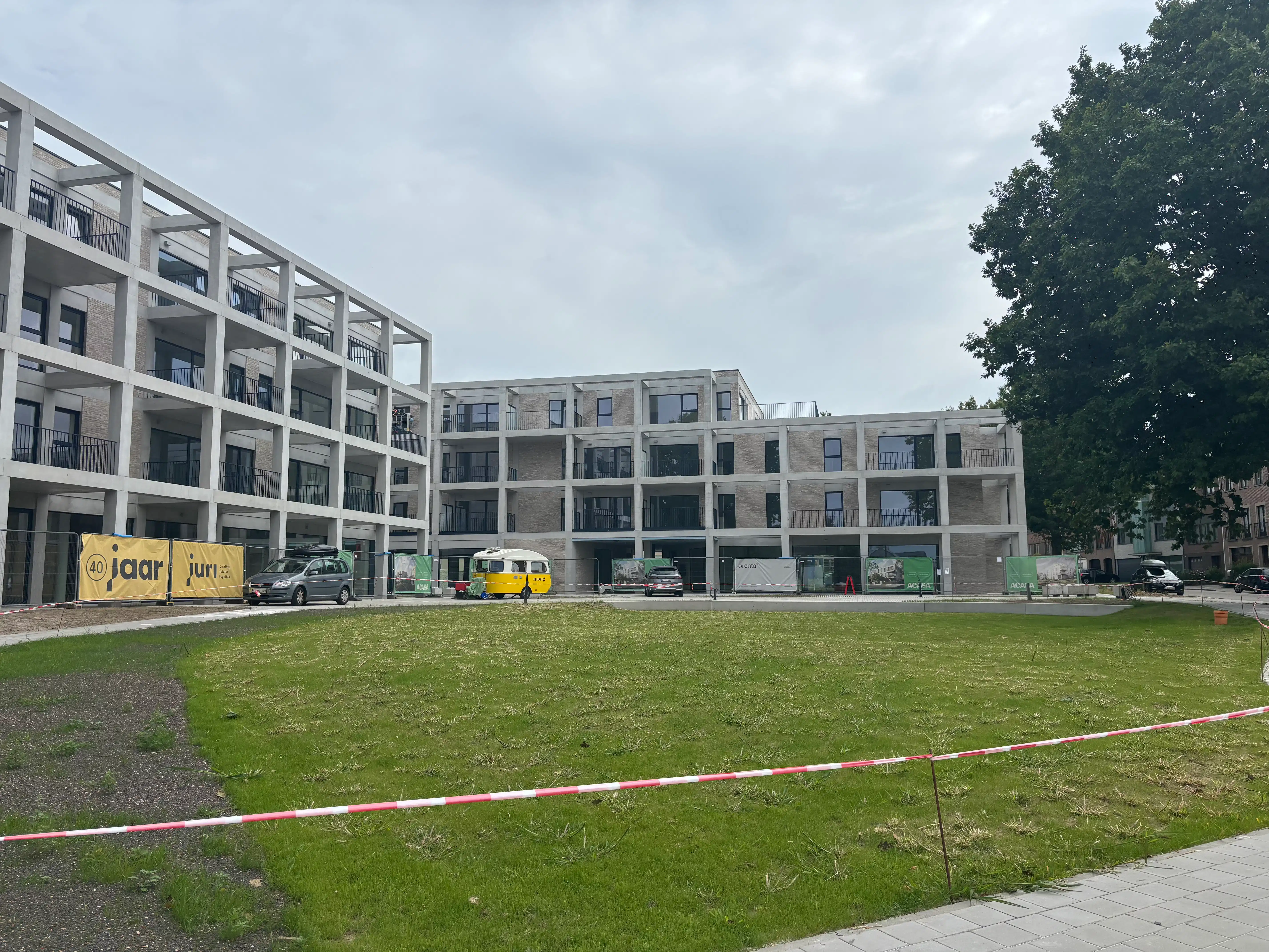 Prachtig energiezuinig nieuwbouwappartement (2 slpk) in het groene Koningslo foto {{pictureIndex}}