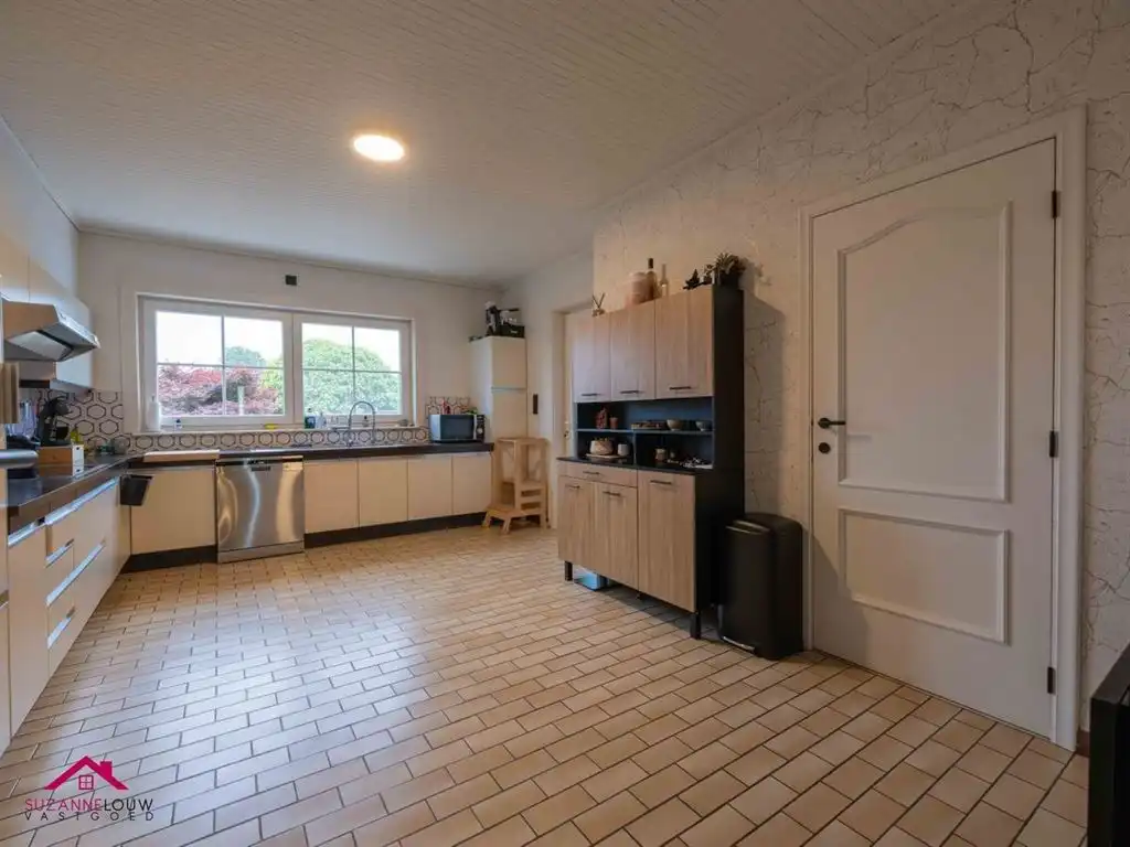 Charmante, rustige gelegen vrijstaande woning foto 16