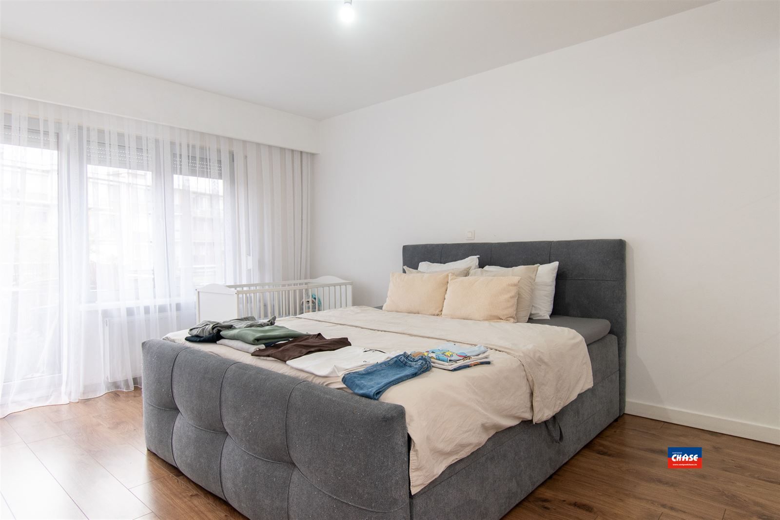 Appartement met 3 slaapkamers + dressing, kelder en garage foto 8