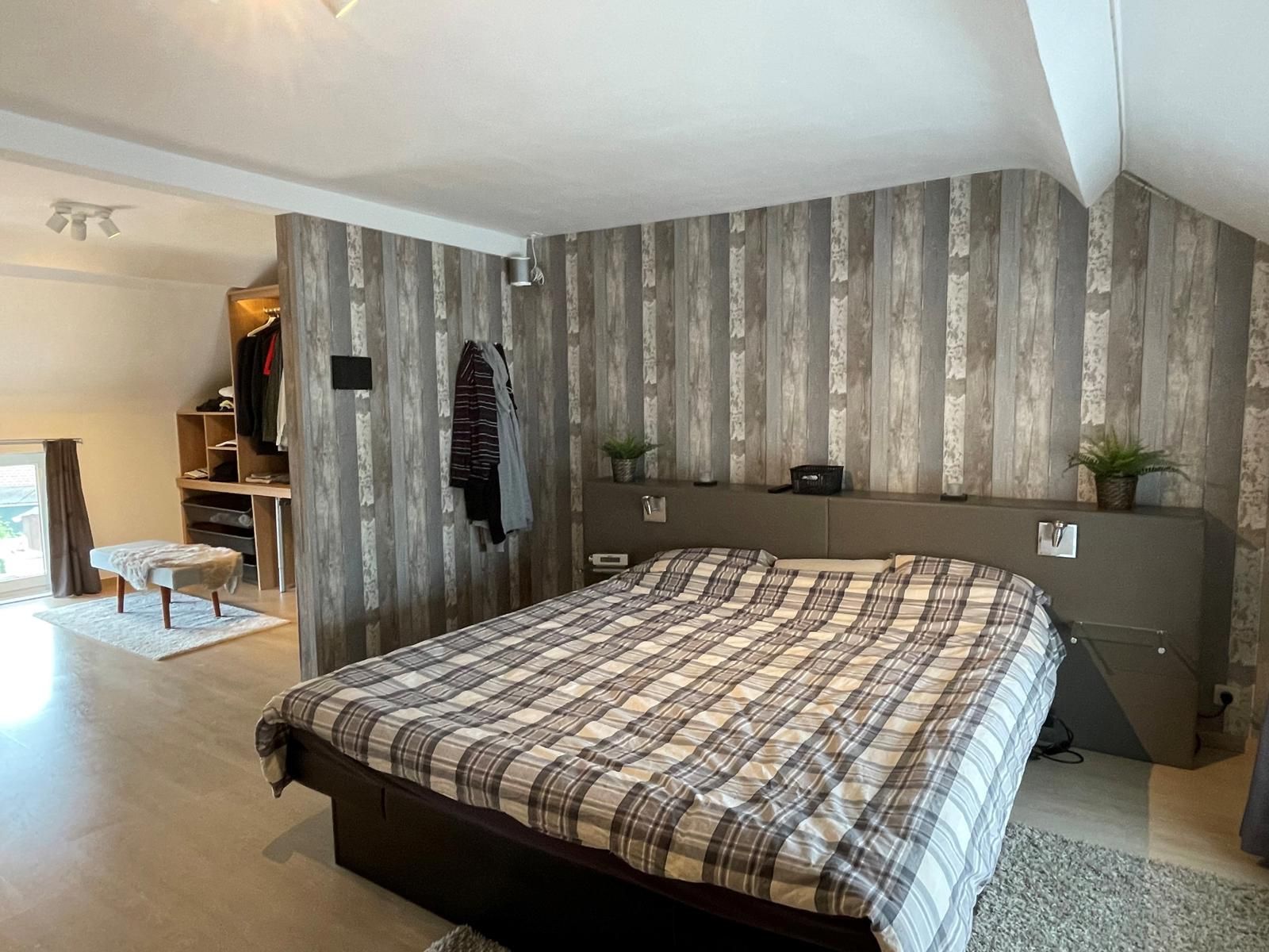 Instapklare woning met oprit, garage en zuidgerichte tuin foto 7
