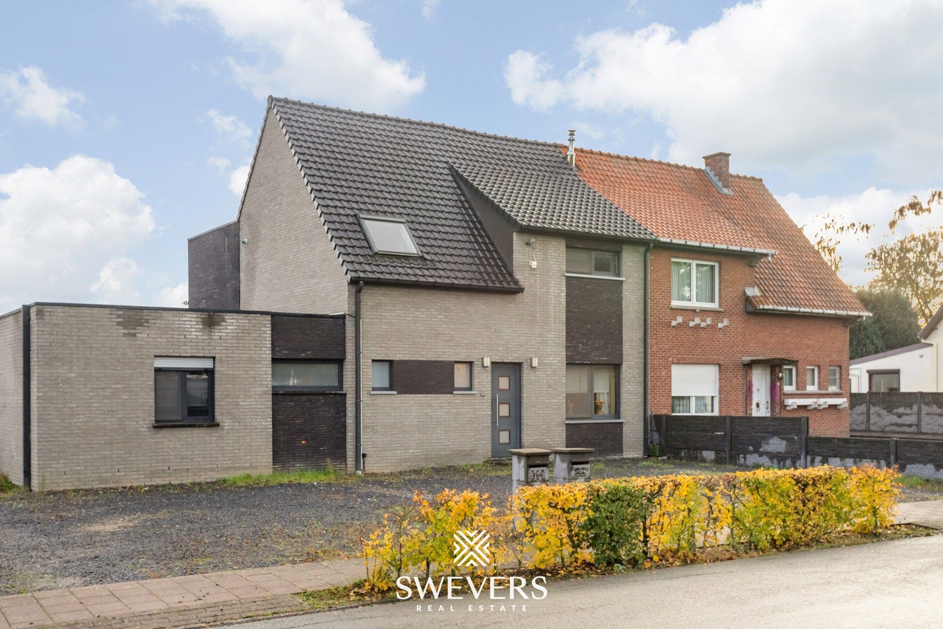 Ruime, instapklare woning met drie slaapkamers en prachtige tuin foto 26