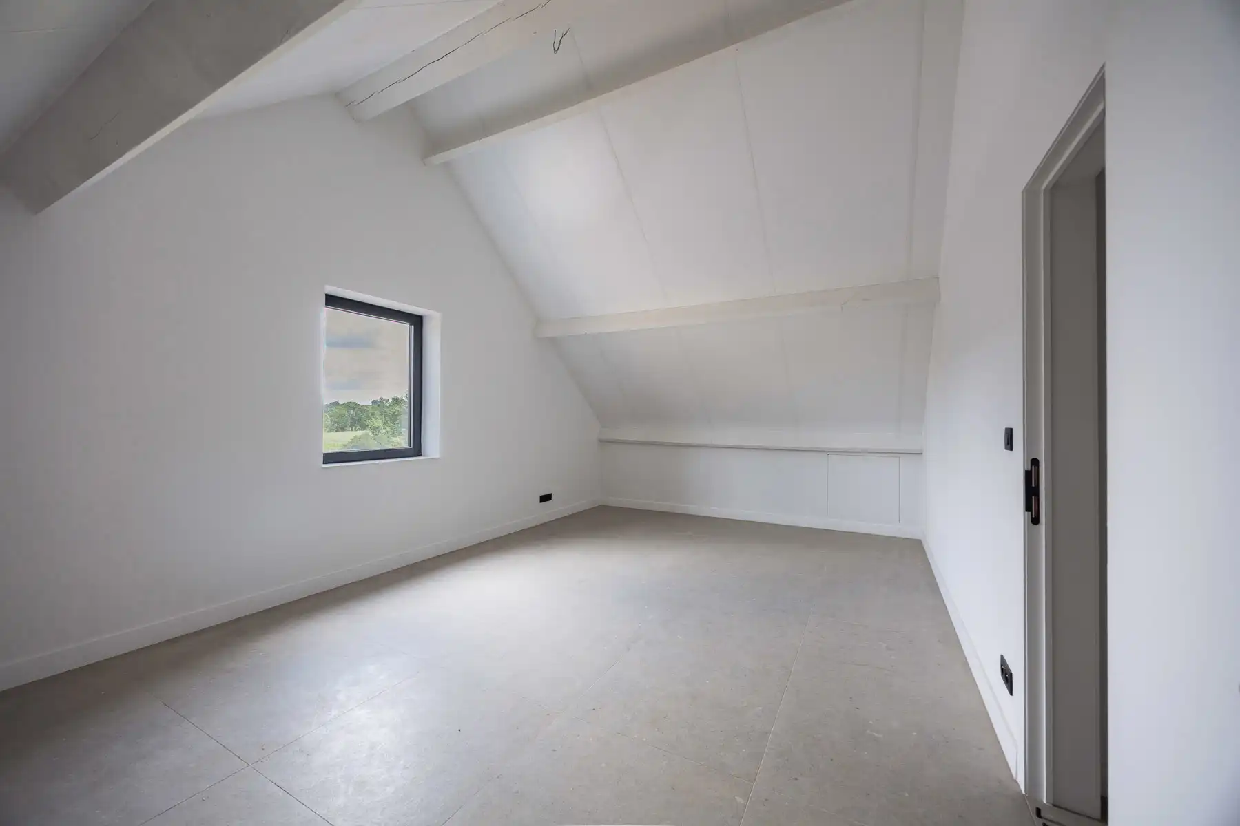Modern en energiezuinig wonen met prachtig uitzicht. foto 18